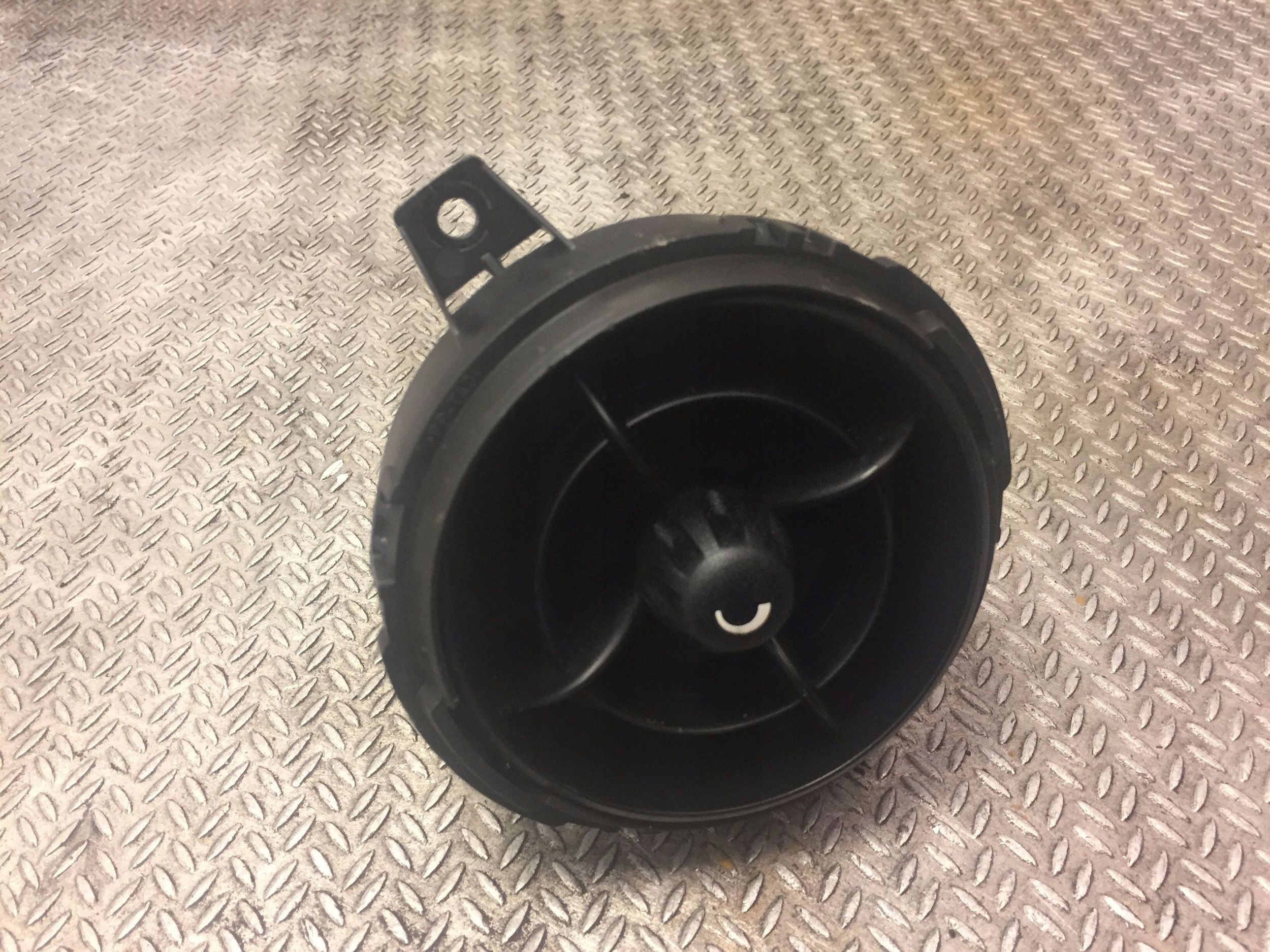 MINI COOPER R56 потока воздуха правая передняя 925401200