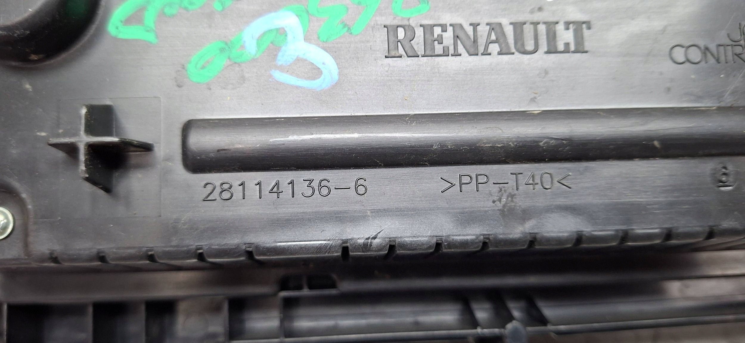 dials 8200726188 RENAULT ESPACE IV LIFT 2.0 DCI 2006