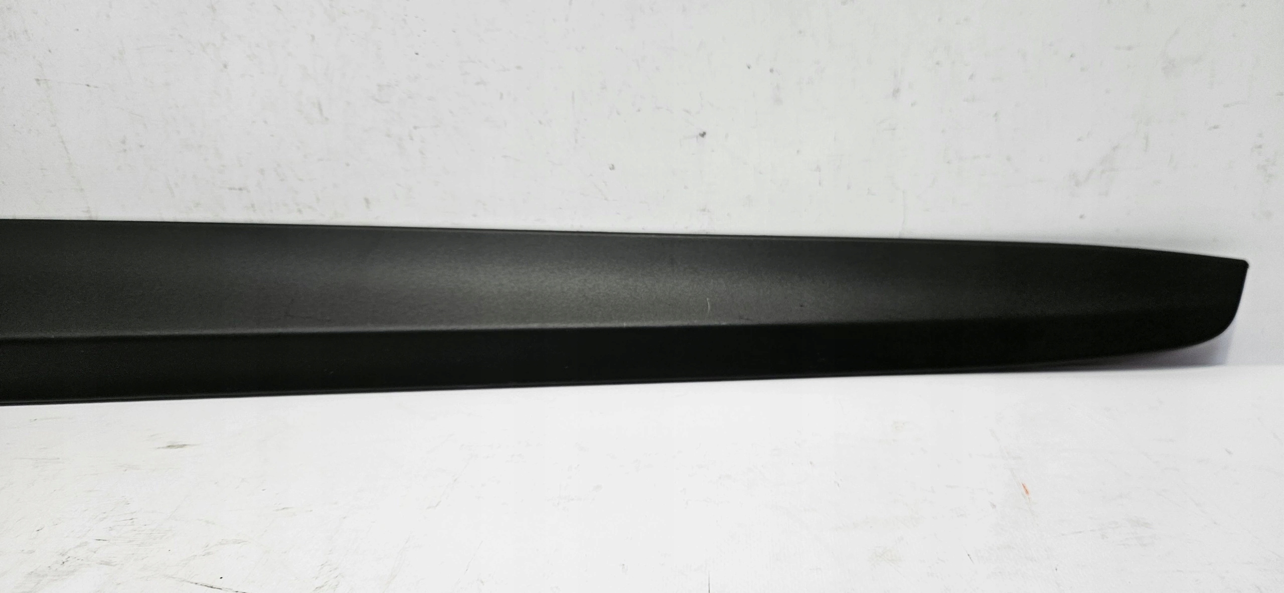 moulding door right front LEXUS LBX 23- original 75073-52050