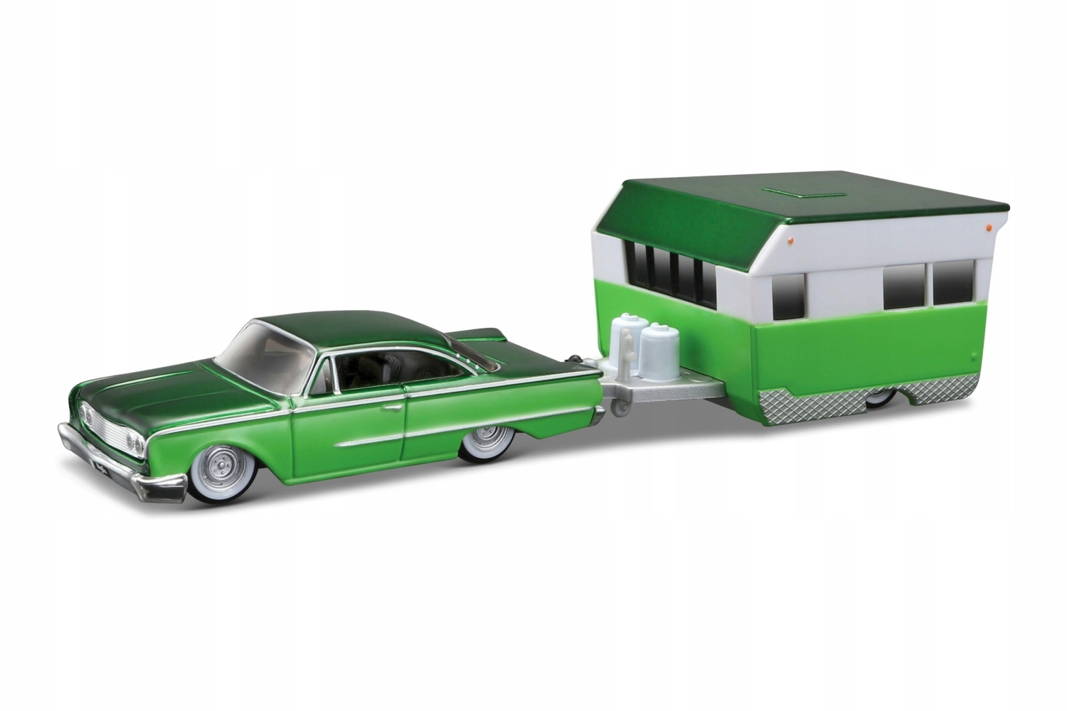 MAISTO Ford Starliner 1960 z przyczepą 11368