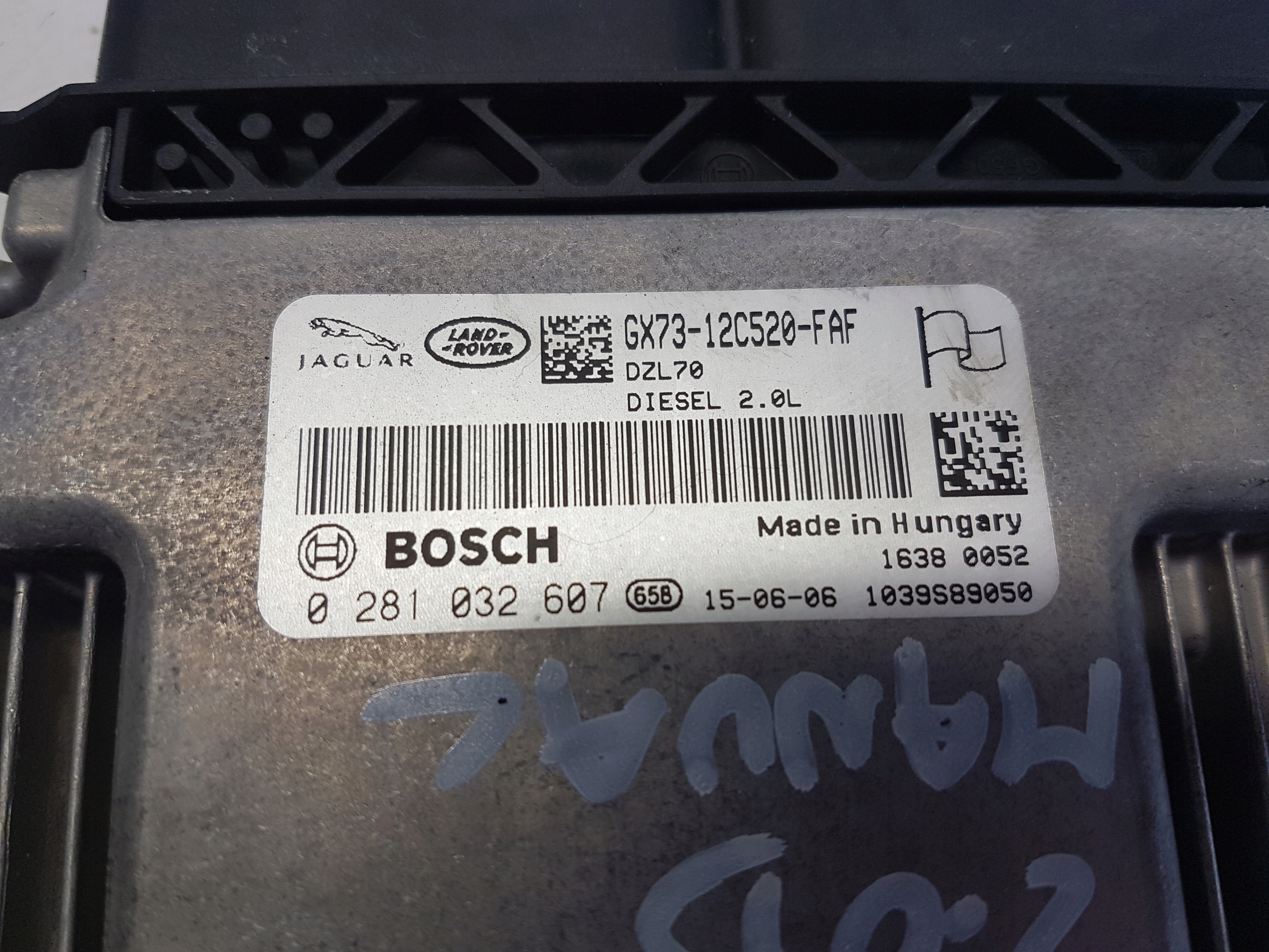 Jaguar XE X760 2.0D Computer Bedienteil ECU