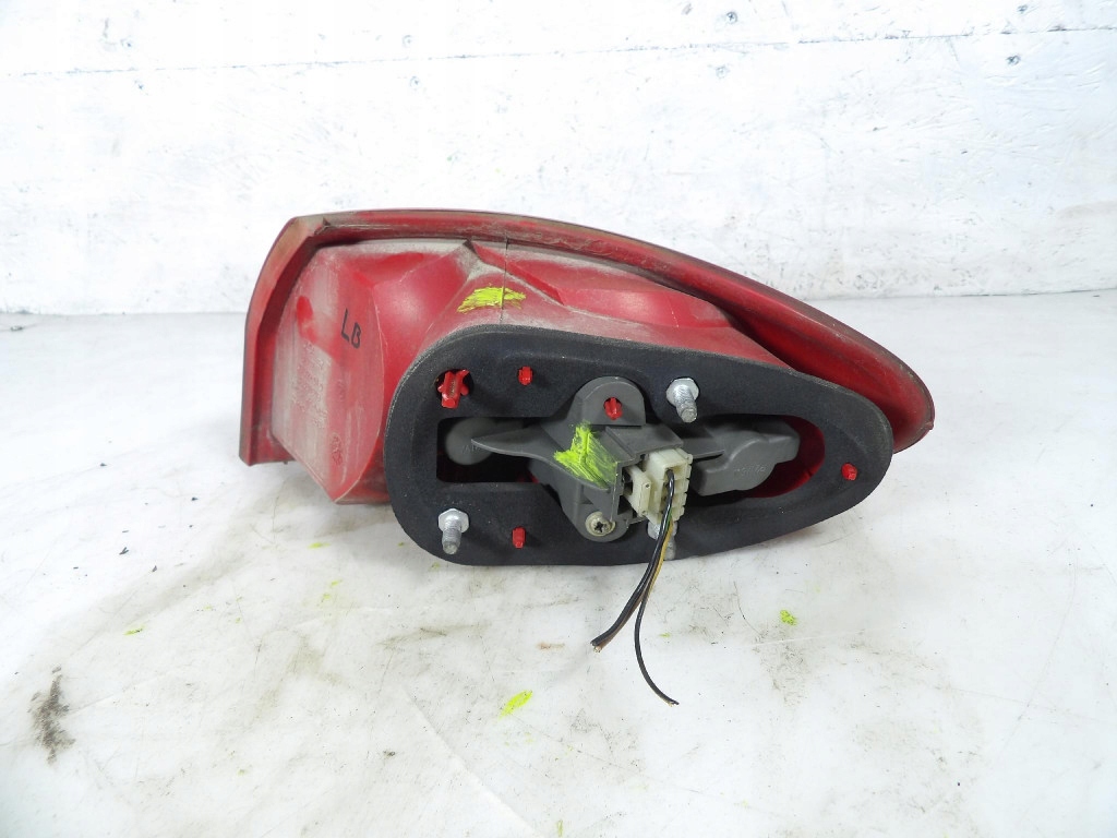 ALFA ROMEO 147 light left rear part rear 46556349