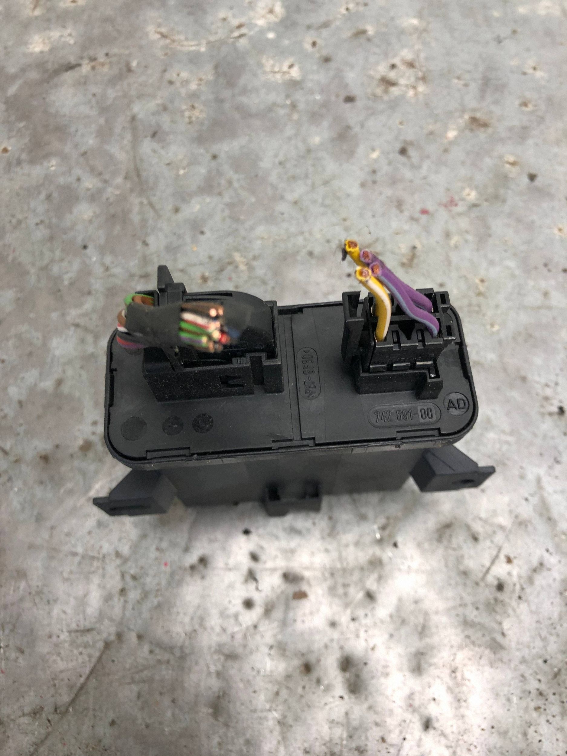 modulo Centralina luci OPEL ASTRA J 13350670