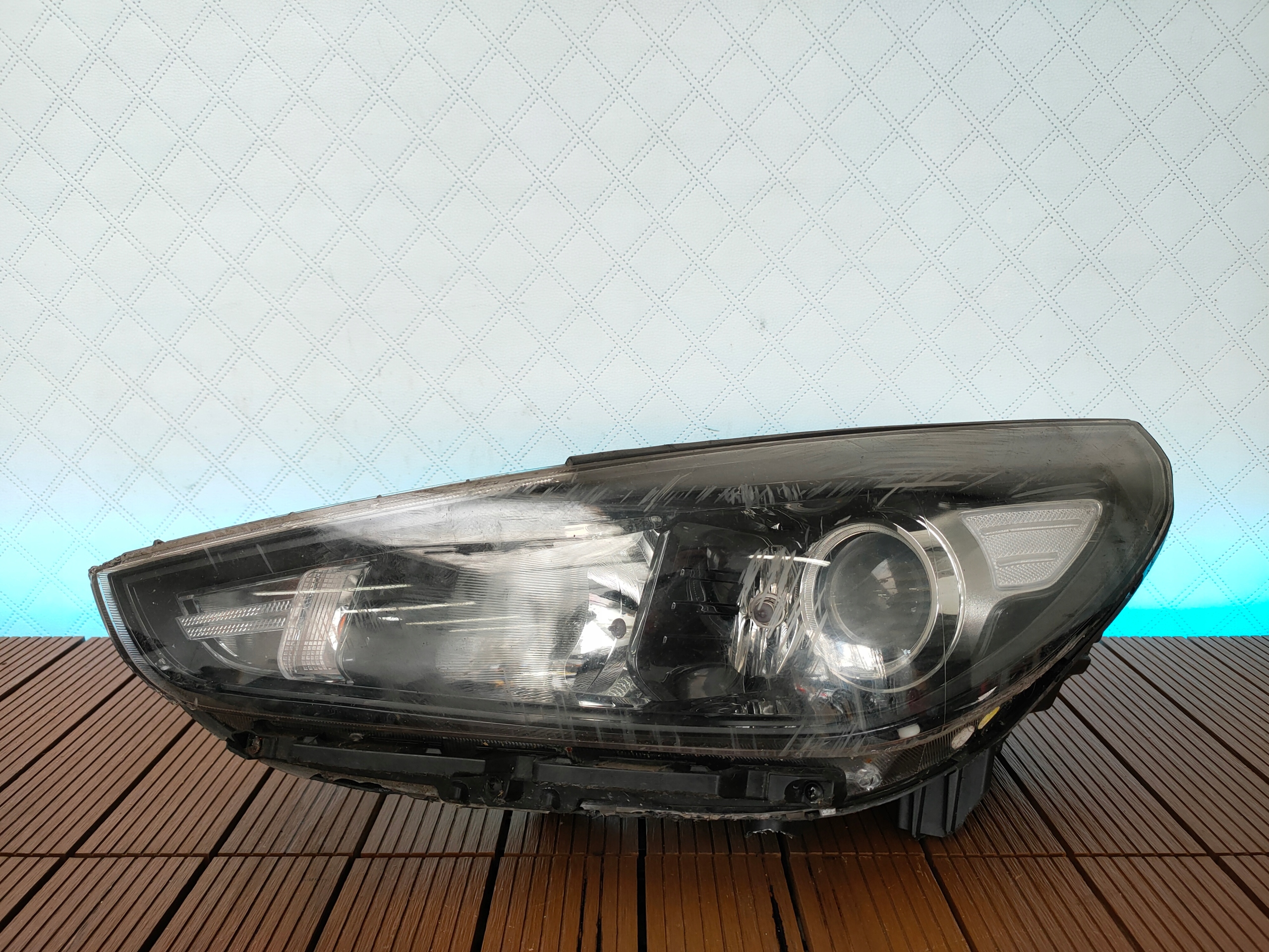 HYUNDAI i30 III 16-23 light front left front G4921-22010 EUROPA OE