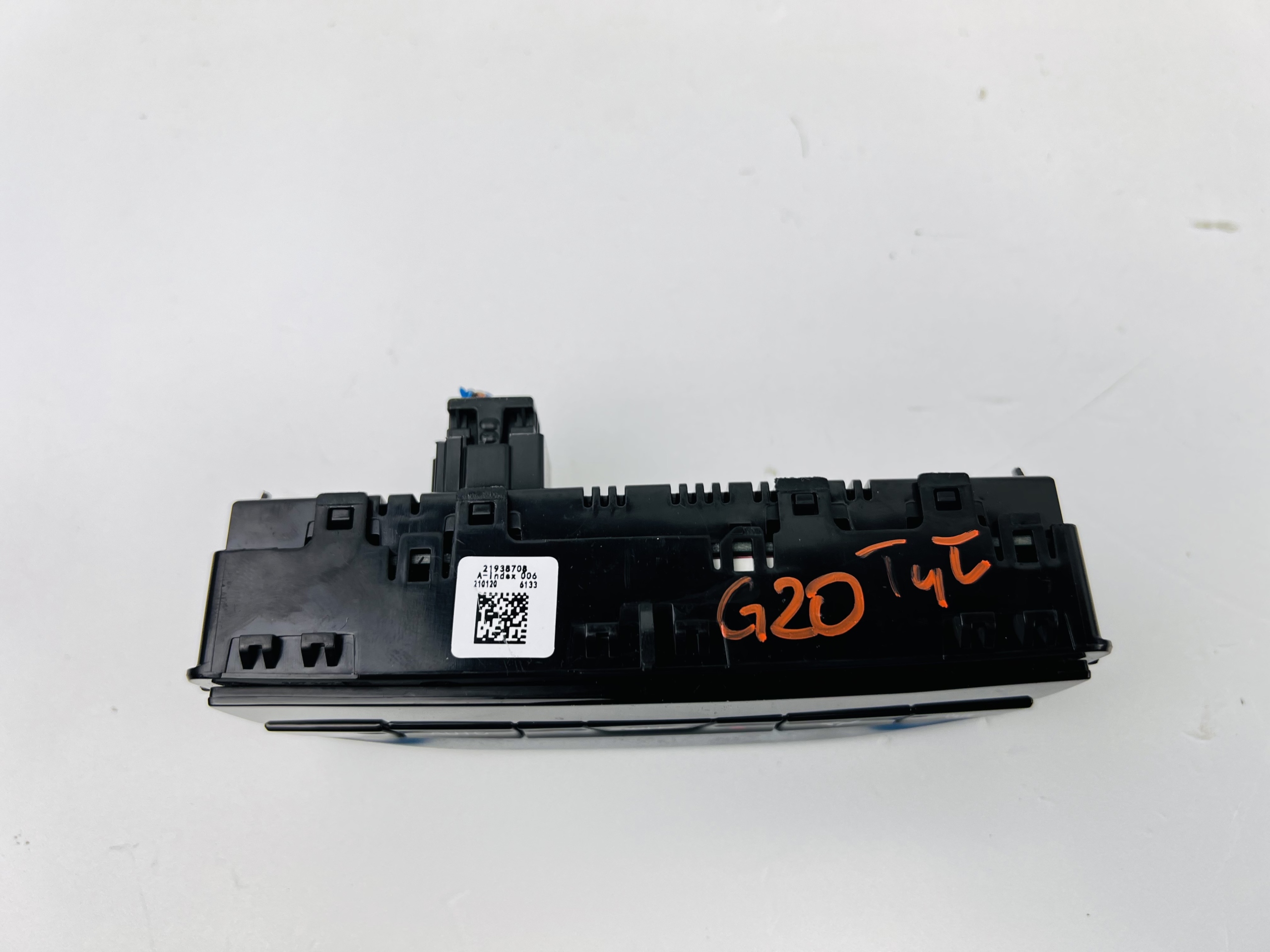 PANEL klimatizaci BMW G20 G21 5A3BBF5
