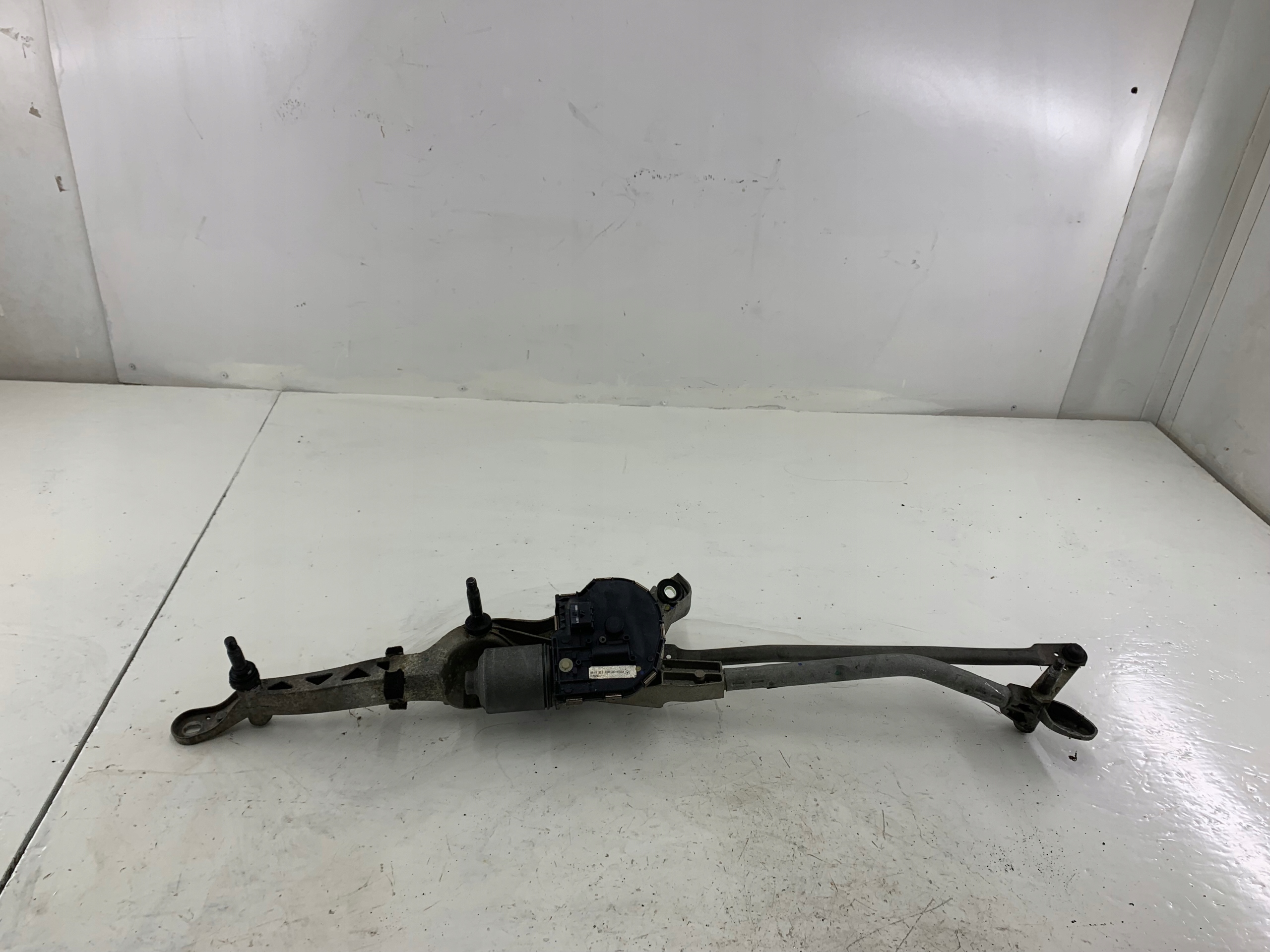 MERCEDES W212 wiper mechanism front A2128201340