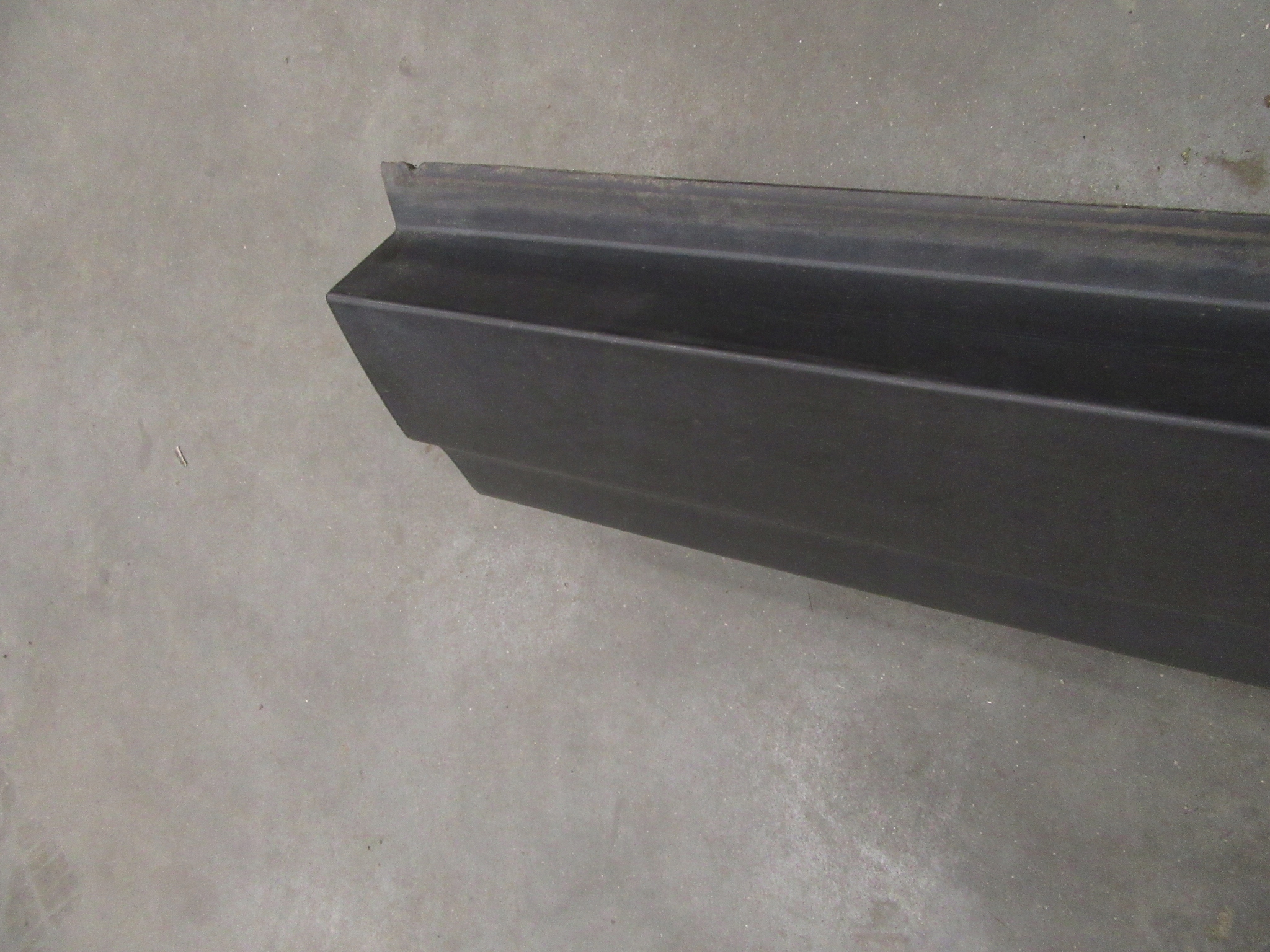 moulding threshold left holder bracket of the threshold BMW e83 X3