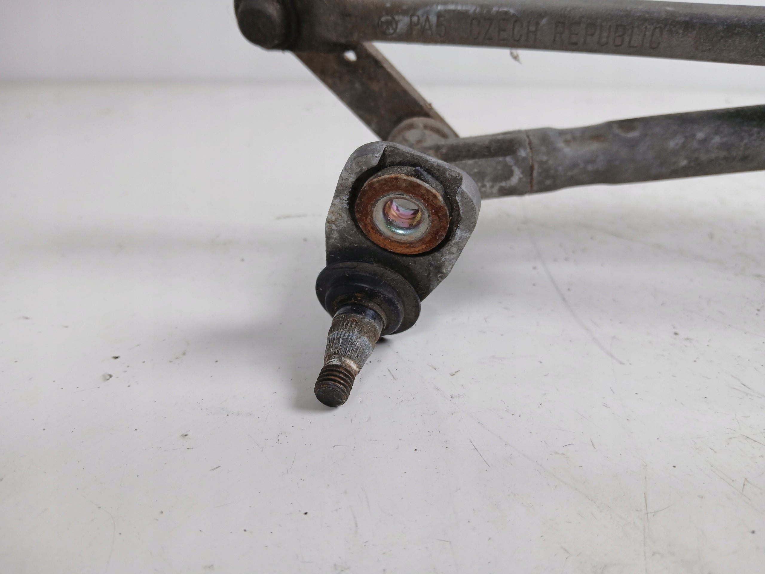 VW GOLF IV Wischergsetänge vorne