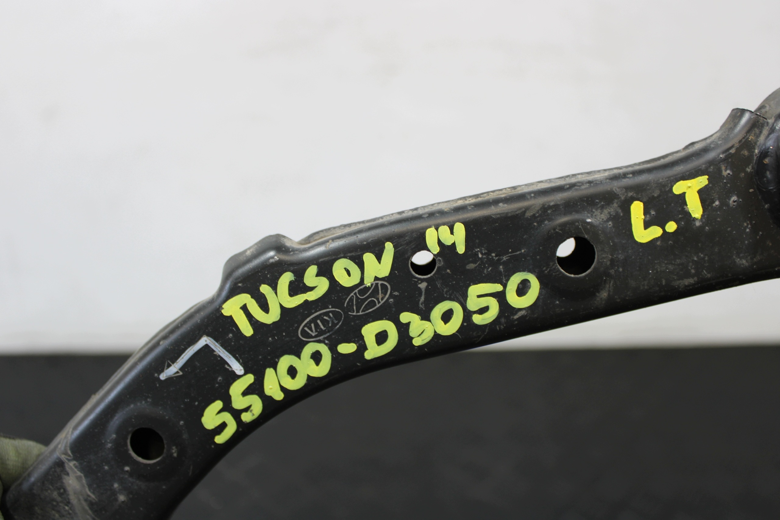 Querlenker links heck 55100-D3050 HYUNDAI TUCSON III 3 1.7 CRDI