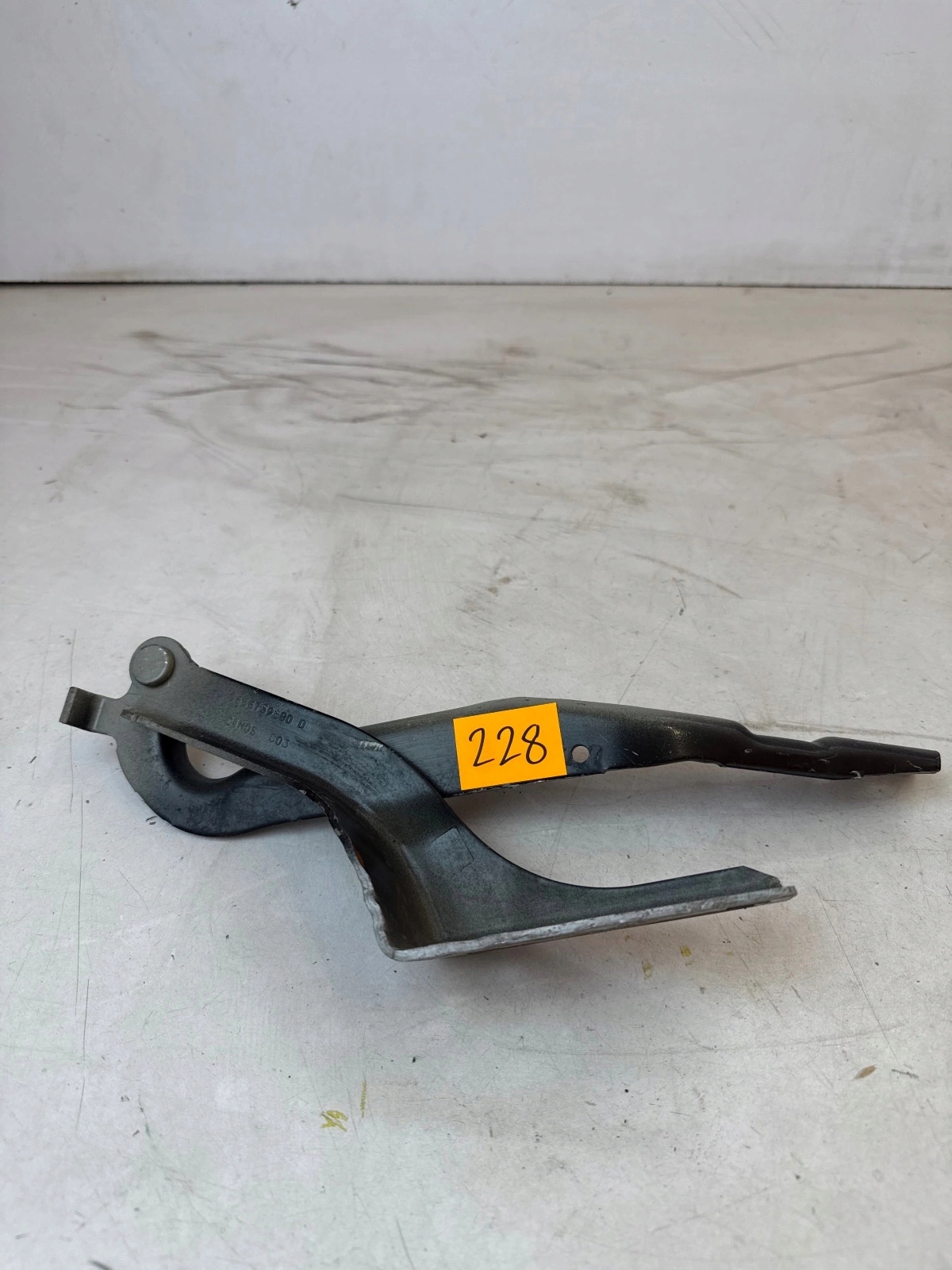 hinge bonnets front front right Peugeot 308 and T7