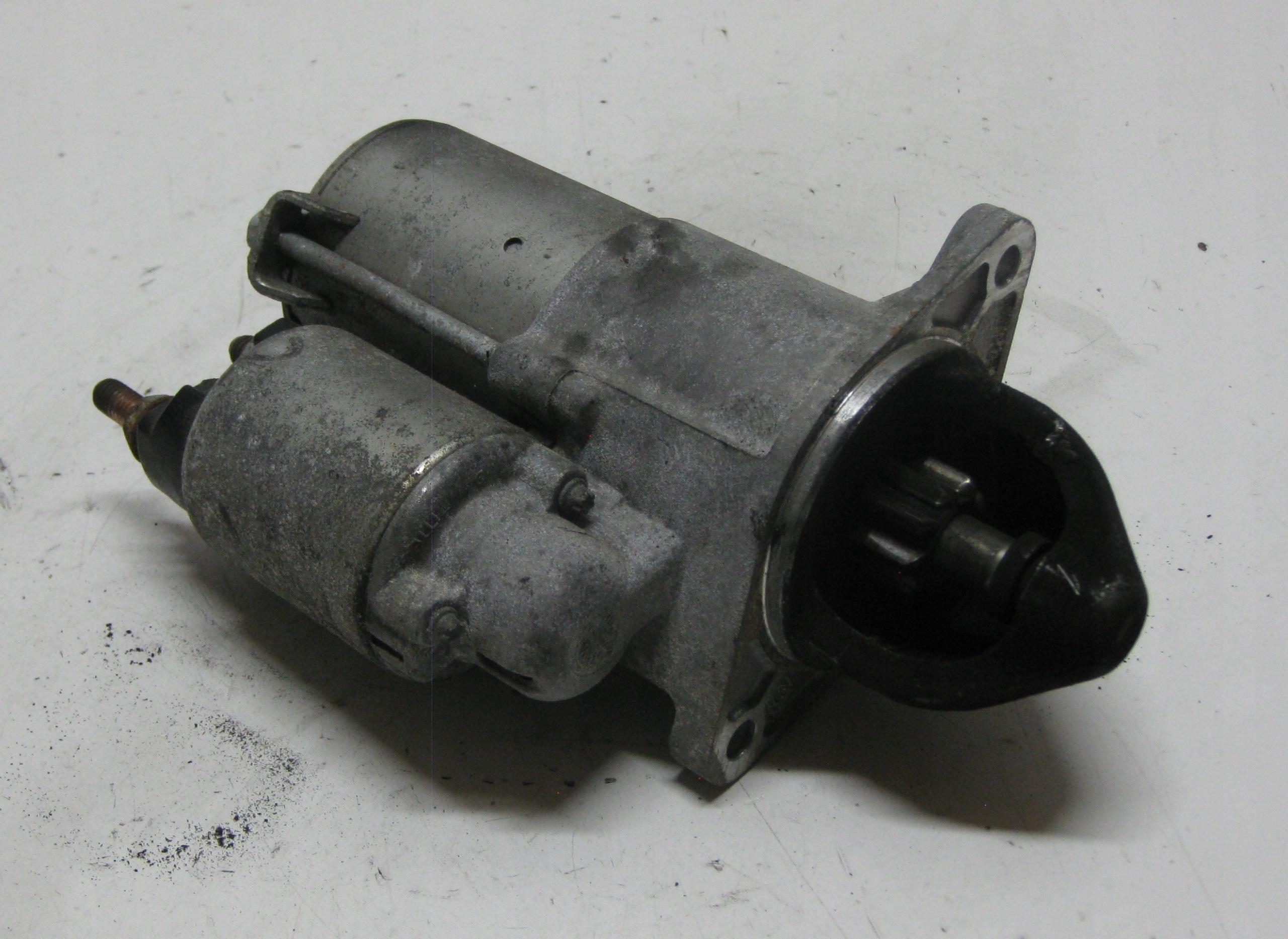 OPEL INSIGNIA A 1.6 TURBO 09R starter 55556092