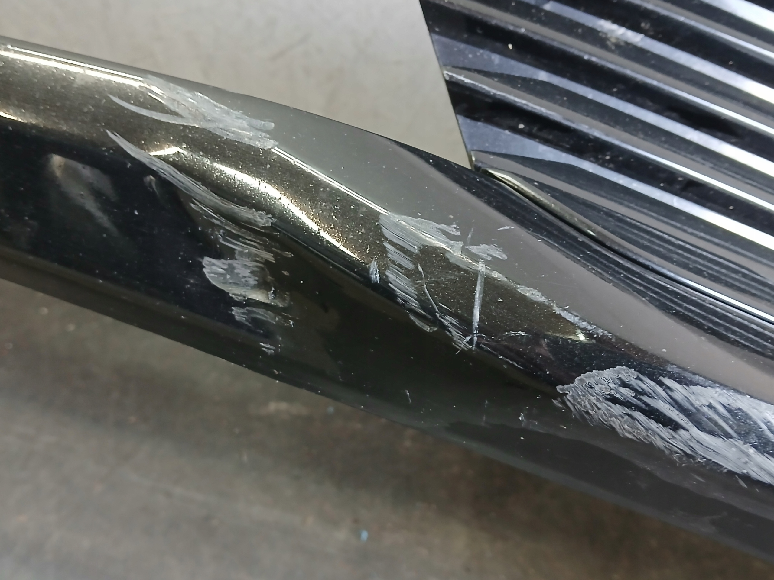 bumper front TOYOTA AURIS II 2 LIFT 15