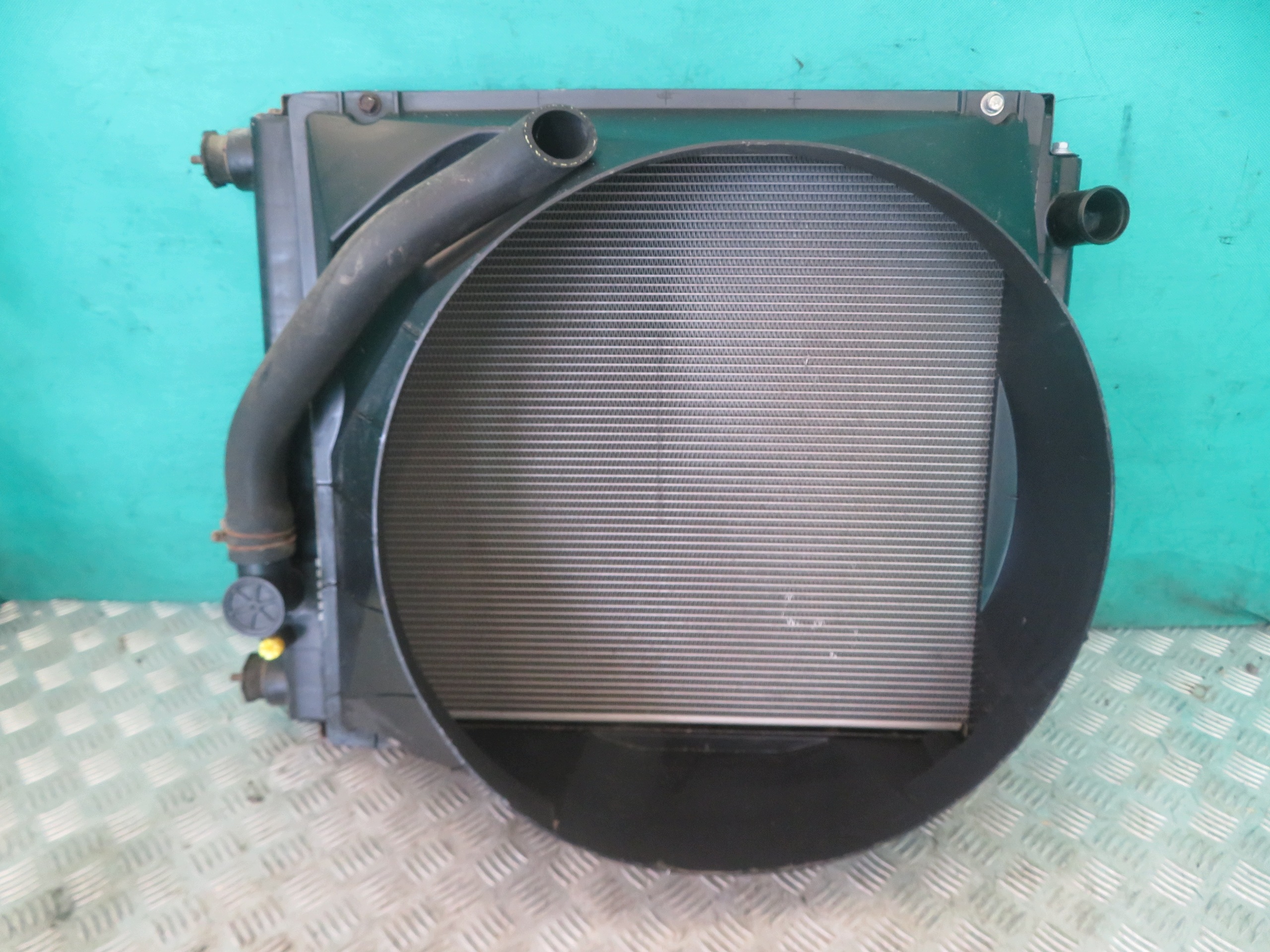Radiatore motore usato MITSUBISHI CANTER 3.0 20R ML241639