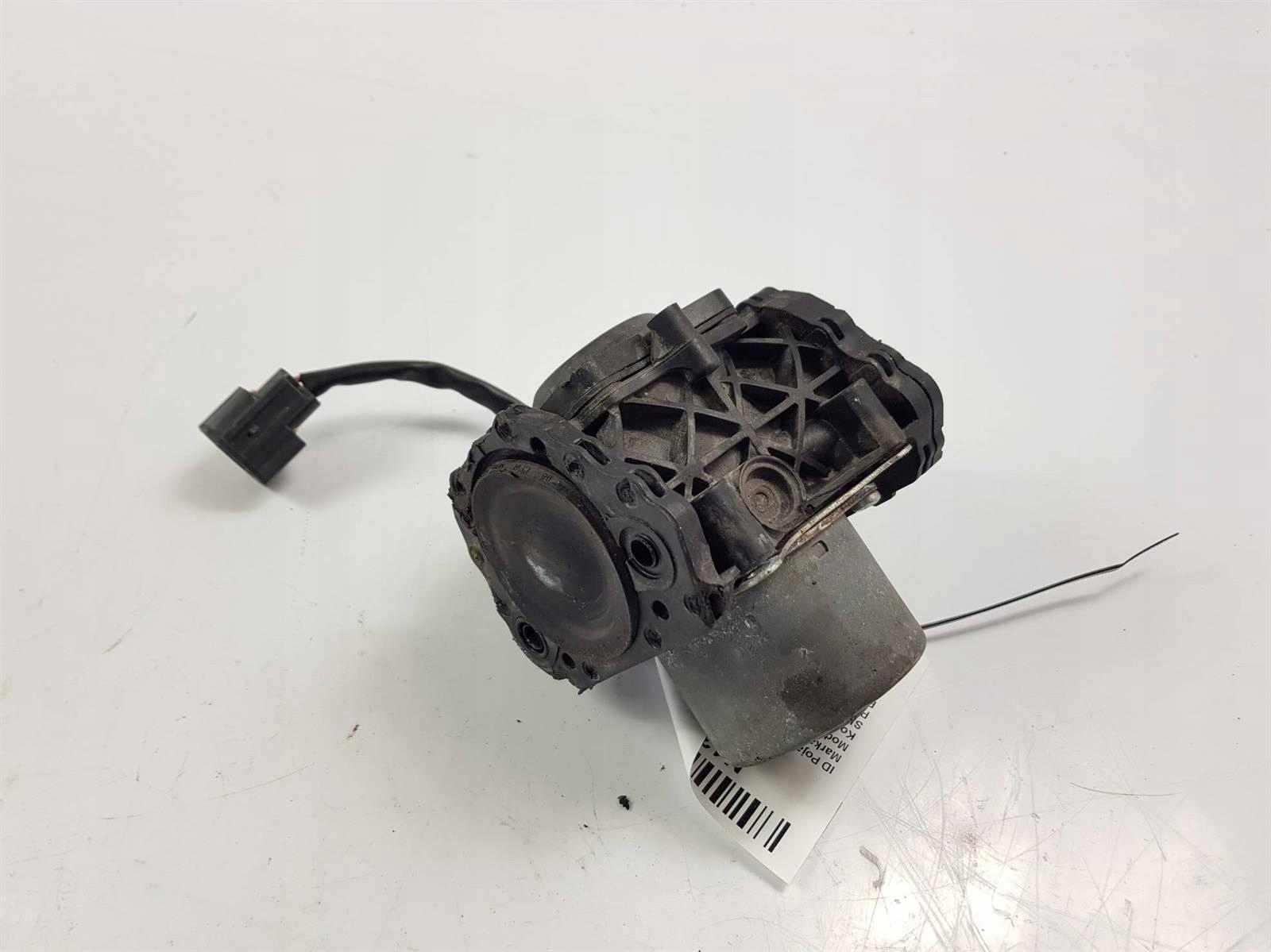 POMPA PROZNIOWA 03 7180 0137 1 MONDEO TITANIUM