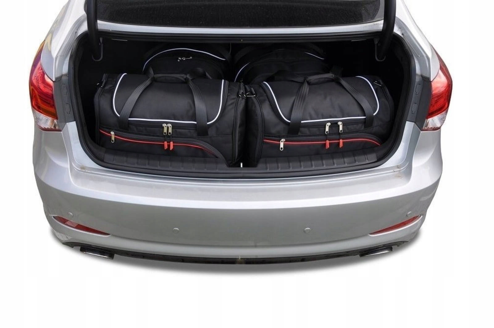J&j Automotive Sada 4ks cestovných tašiek Sport pre Hyundai i40 Limousine