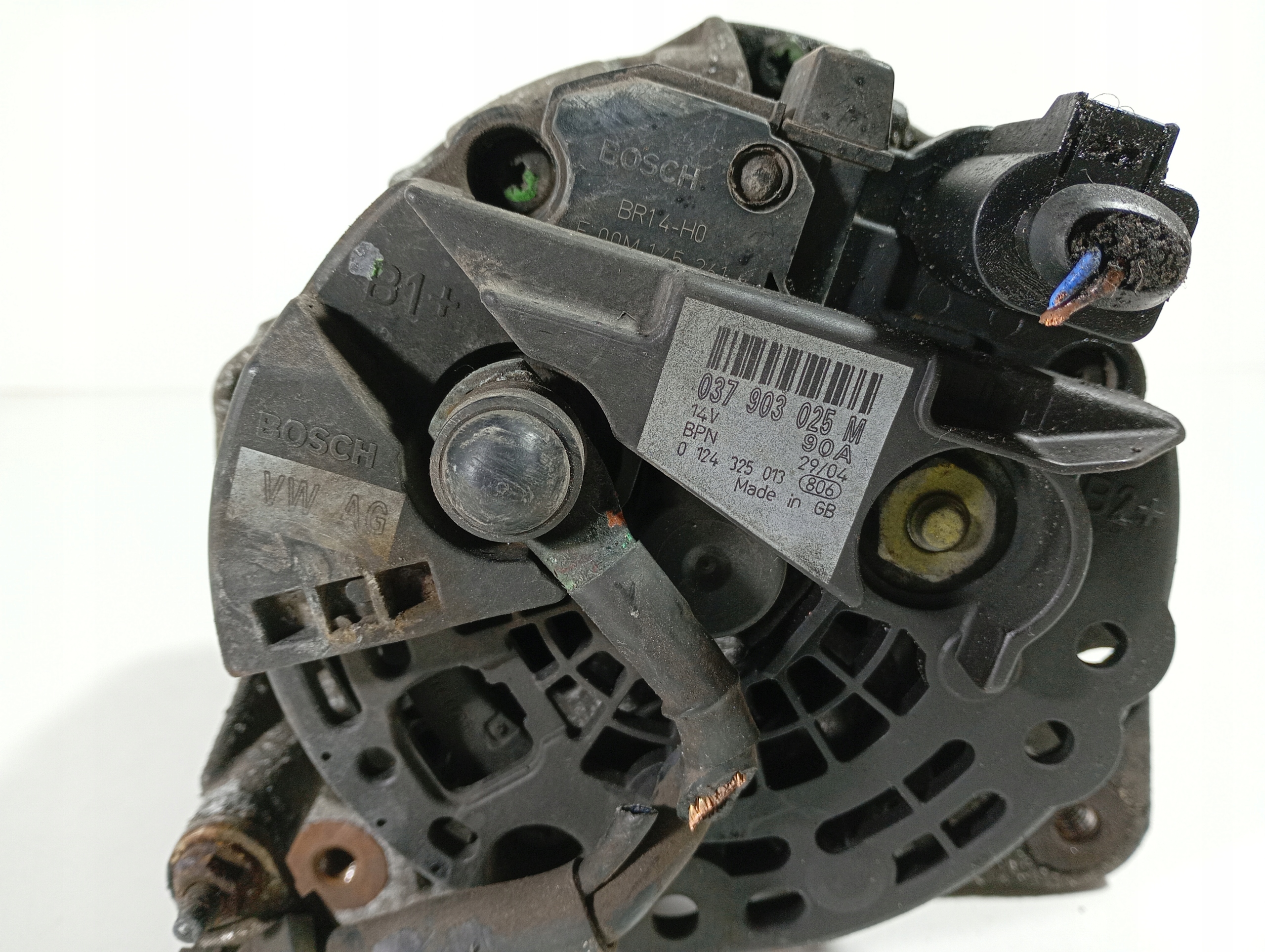 Skoda Roomster 06-10 alternator OE 037903025M