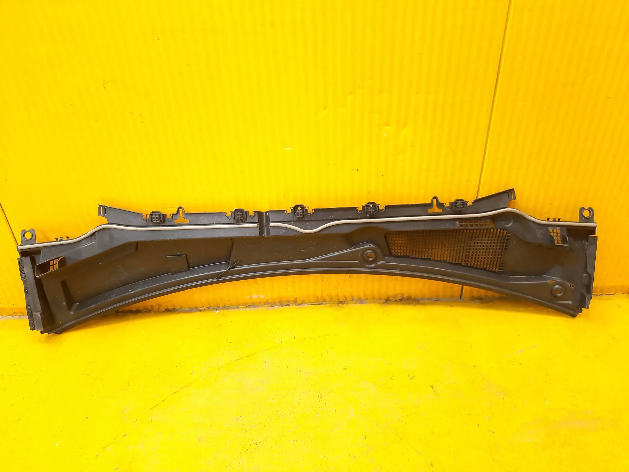 Mercedes-Benz A W177 PODSZYBIE A1778300000 Producent części Mercedes-Benz OE