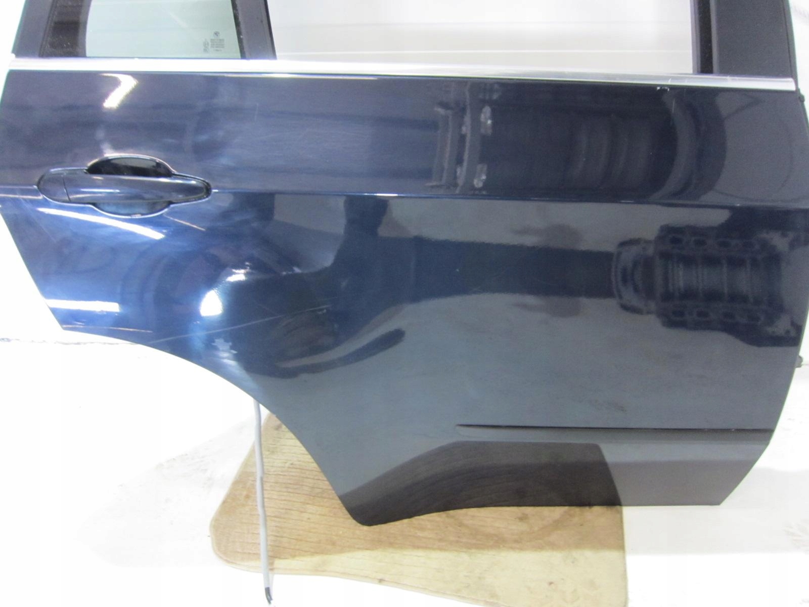BMW X5 E70 A35 MONACO door right rear part right rear.