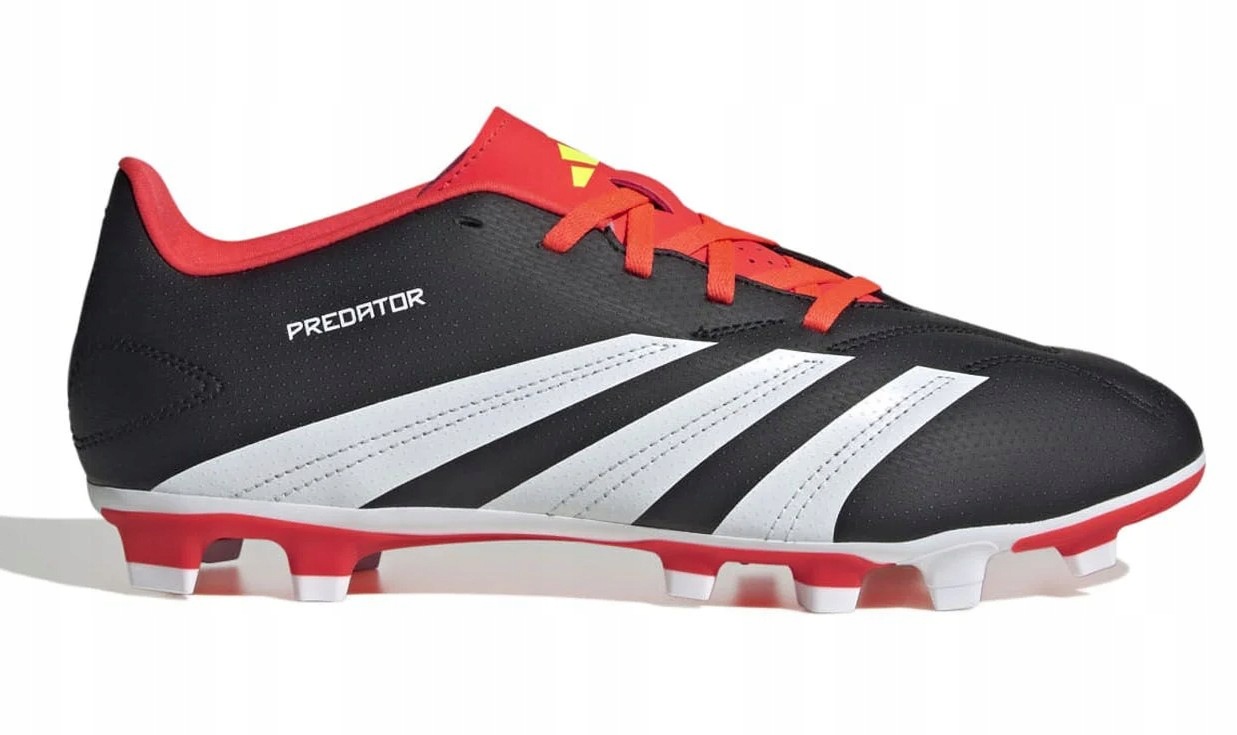 Adidas korki piłkarskie Buty adidas Predator Club Fg r. 44 2/3