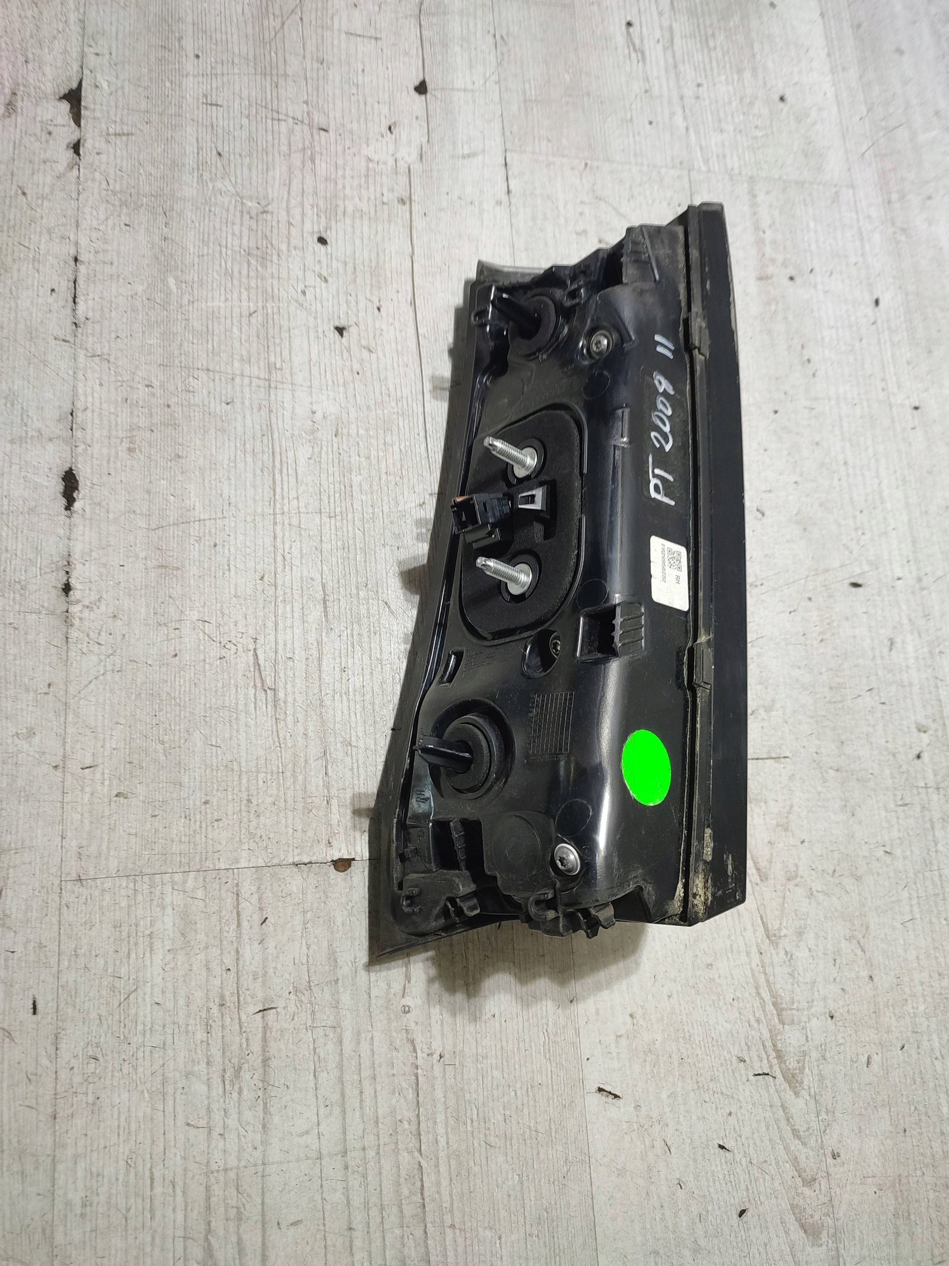 Peugeot 2008 II 2020 rear part side right light rear