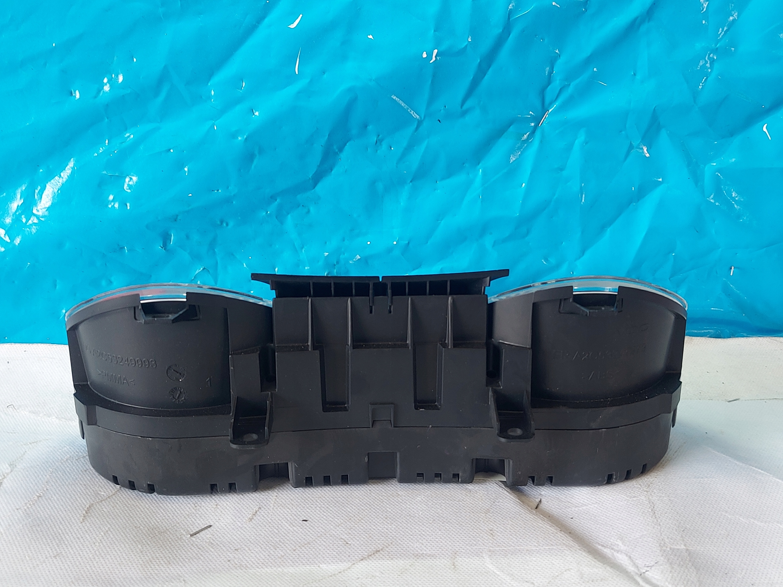 dials clock SEAT IBIZA V 1.4 TDI 6J0920800L