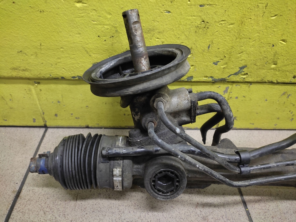 PEUGEOT 206 1.9 D Boîter direction Boîter direction