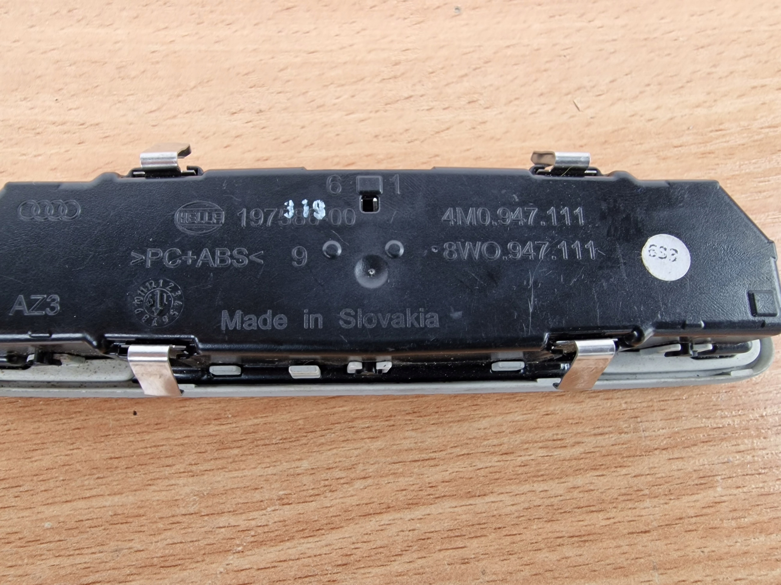 light OSWIETLENIE cabs AUDI Q7 Q8 4M A4 A5 8W