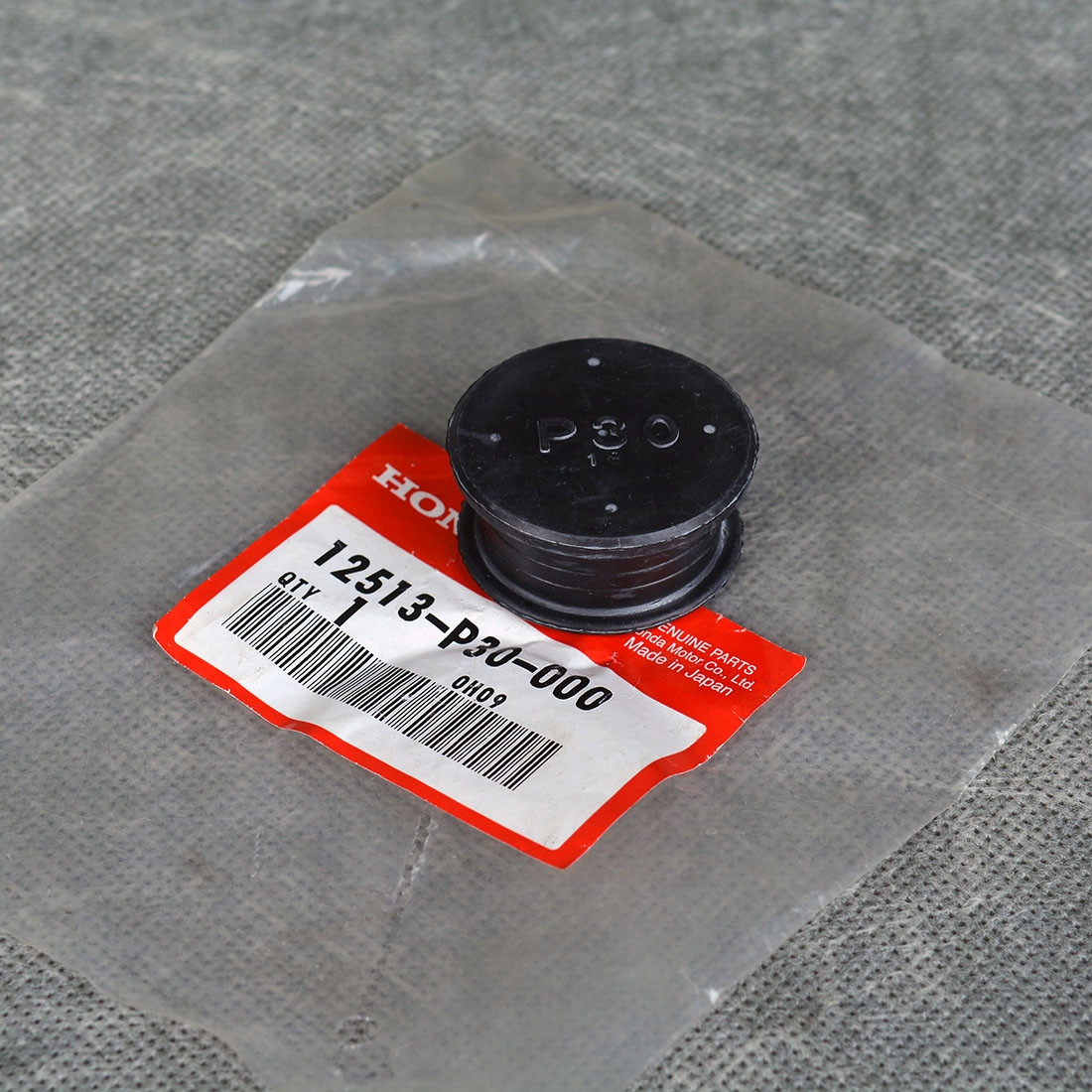 OE HONDA USZCZELNIACZ WAŁKA ROZRZĄDU | B16A1 | B16A2 | H22 | 12513-P30-000 Producent części Honda OE