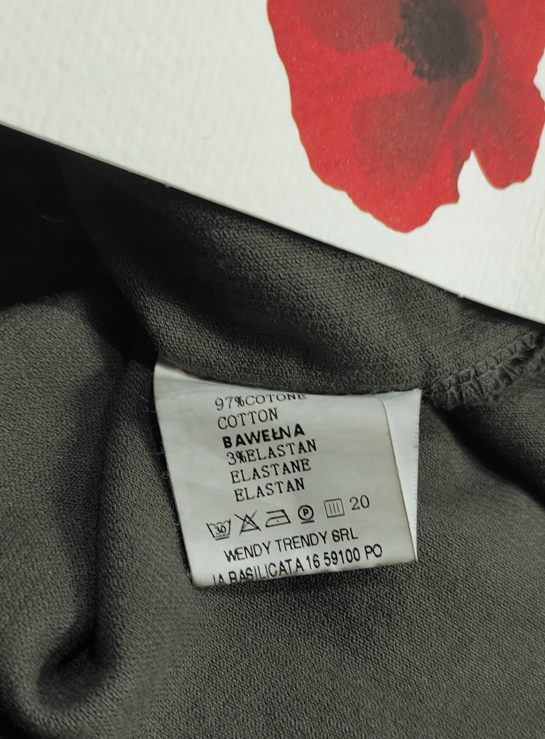 KOMBINEZON WENDY TRENDY BAWEŁNIANY SZTRUKSOWY SZWEDY Z PELERYNKĄ FANGO Materiał dominujący bawełna