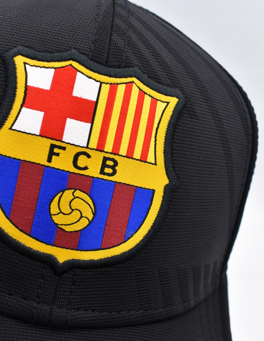 Barcelona FCB czapka z daszkiem licencja nowość Rozmiar M/L