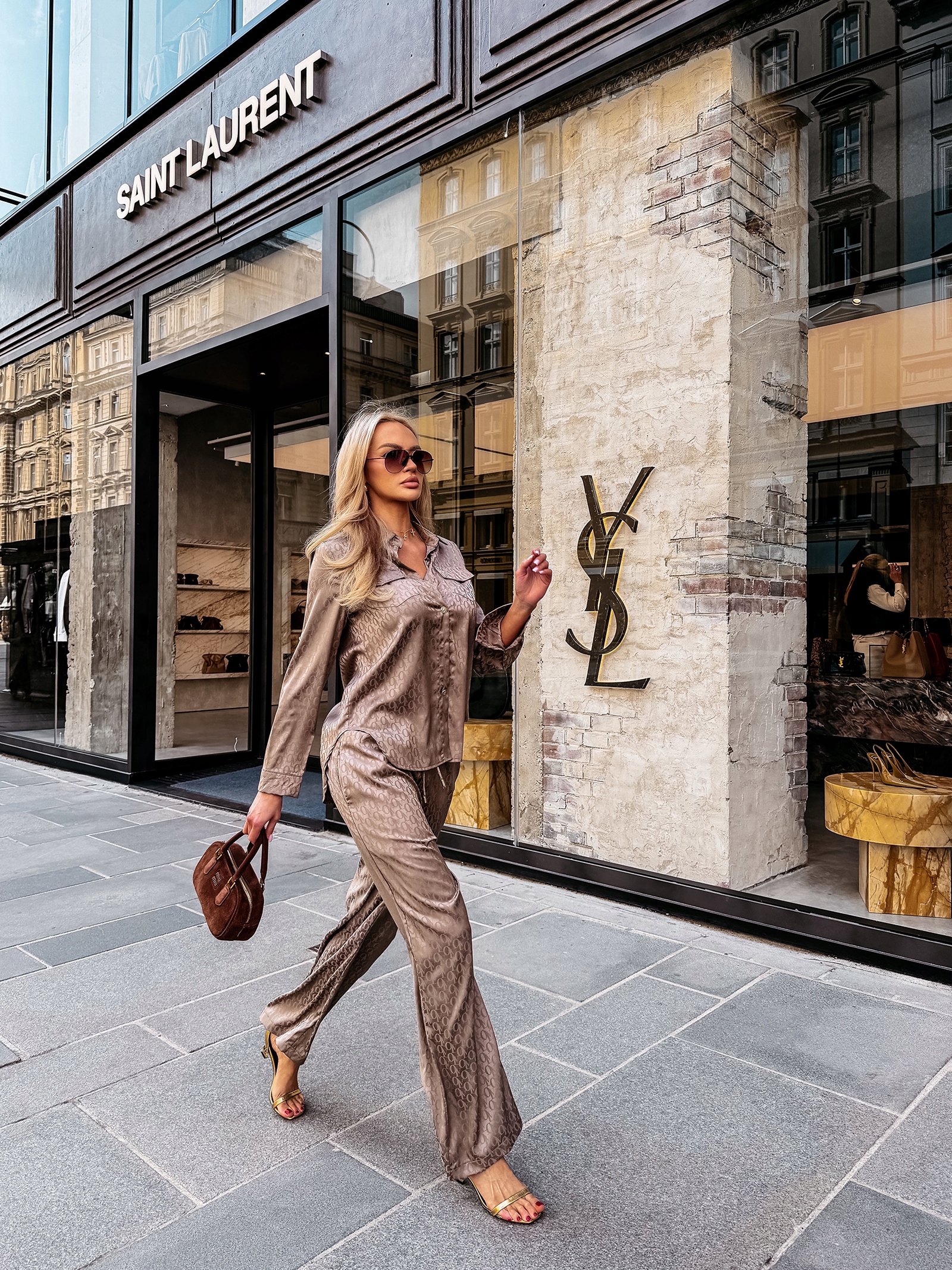 Dámský komplet Olavoga Reunion tmavě béžový S