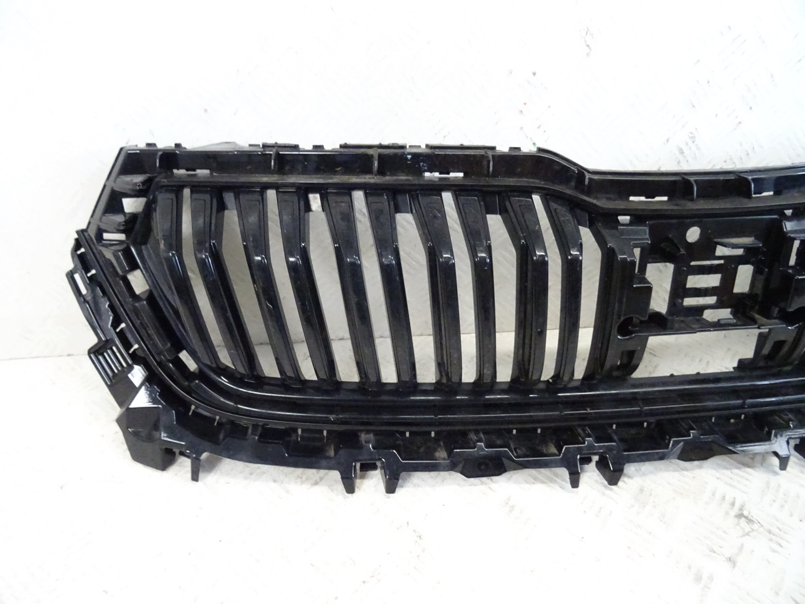 grill grille front front SKODA KODIAQ LIFT 565853653