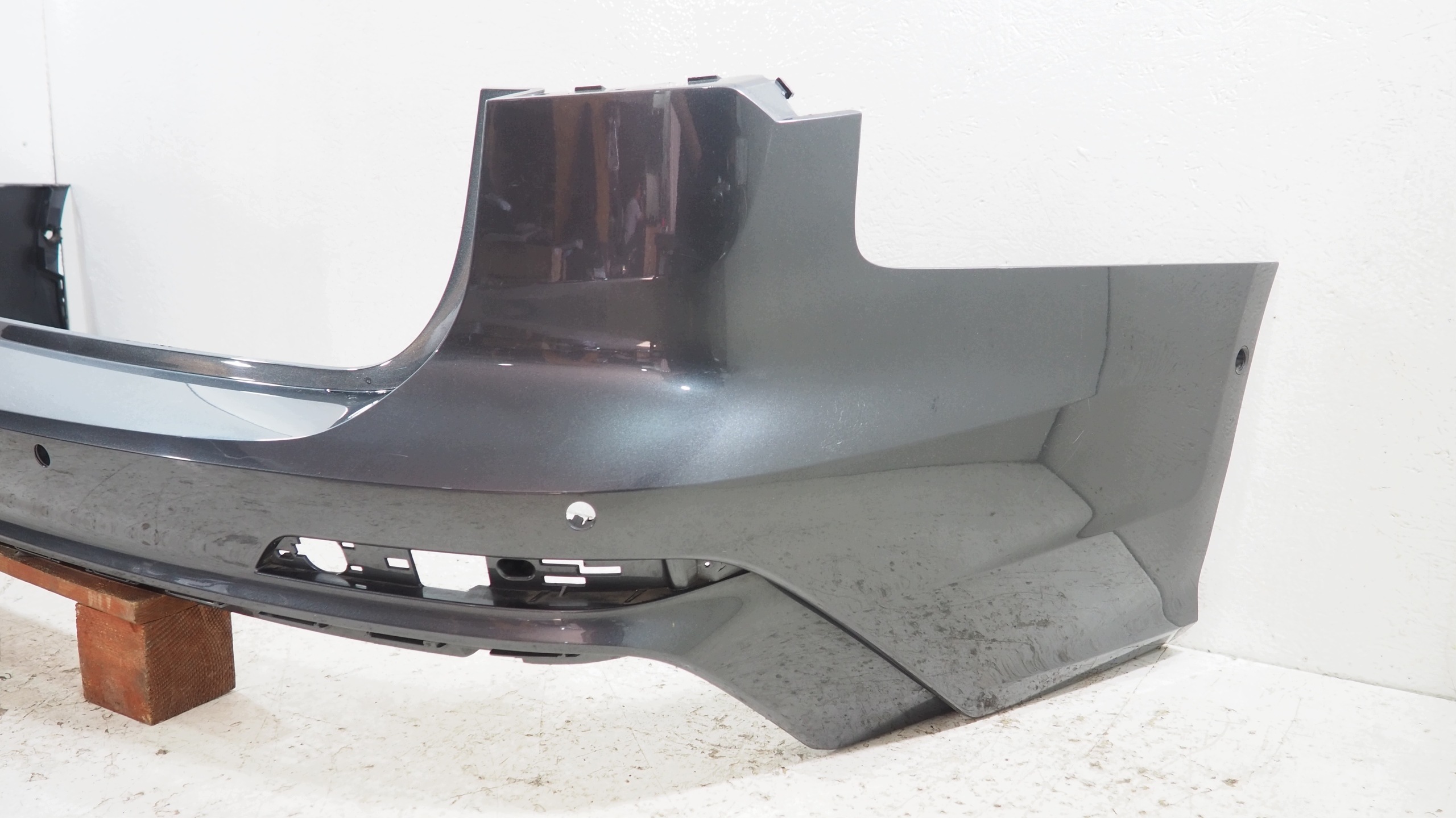 Audi A6 C8 Kombi S Line bumper rear part rear 4K9807511C