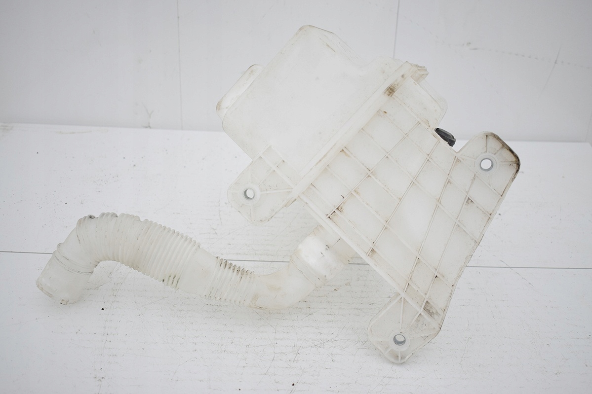 washer fluid tank VW GOLF VII 5G0955448R