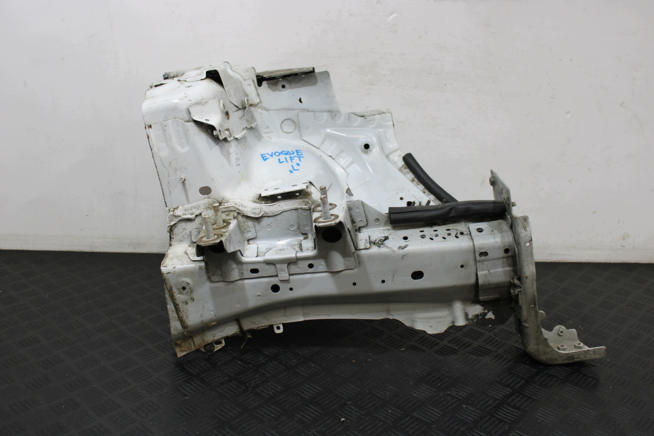 quarter quarter FARTUCH left front LAND ROVER EVOQUE L538