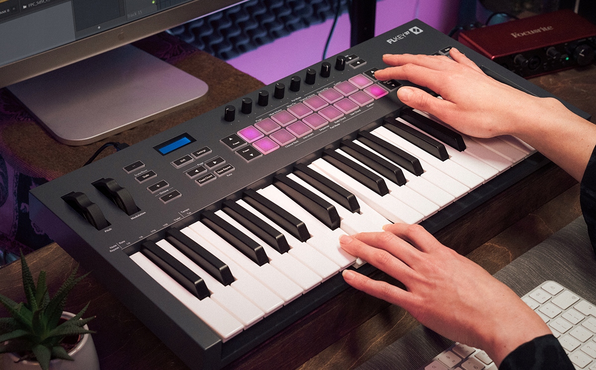 NOVATION FLkey 49 klawiatura sterująca kontroler + FL Studio Producer Informacje o bezpieczeństwie CE