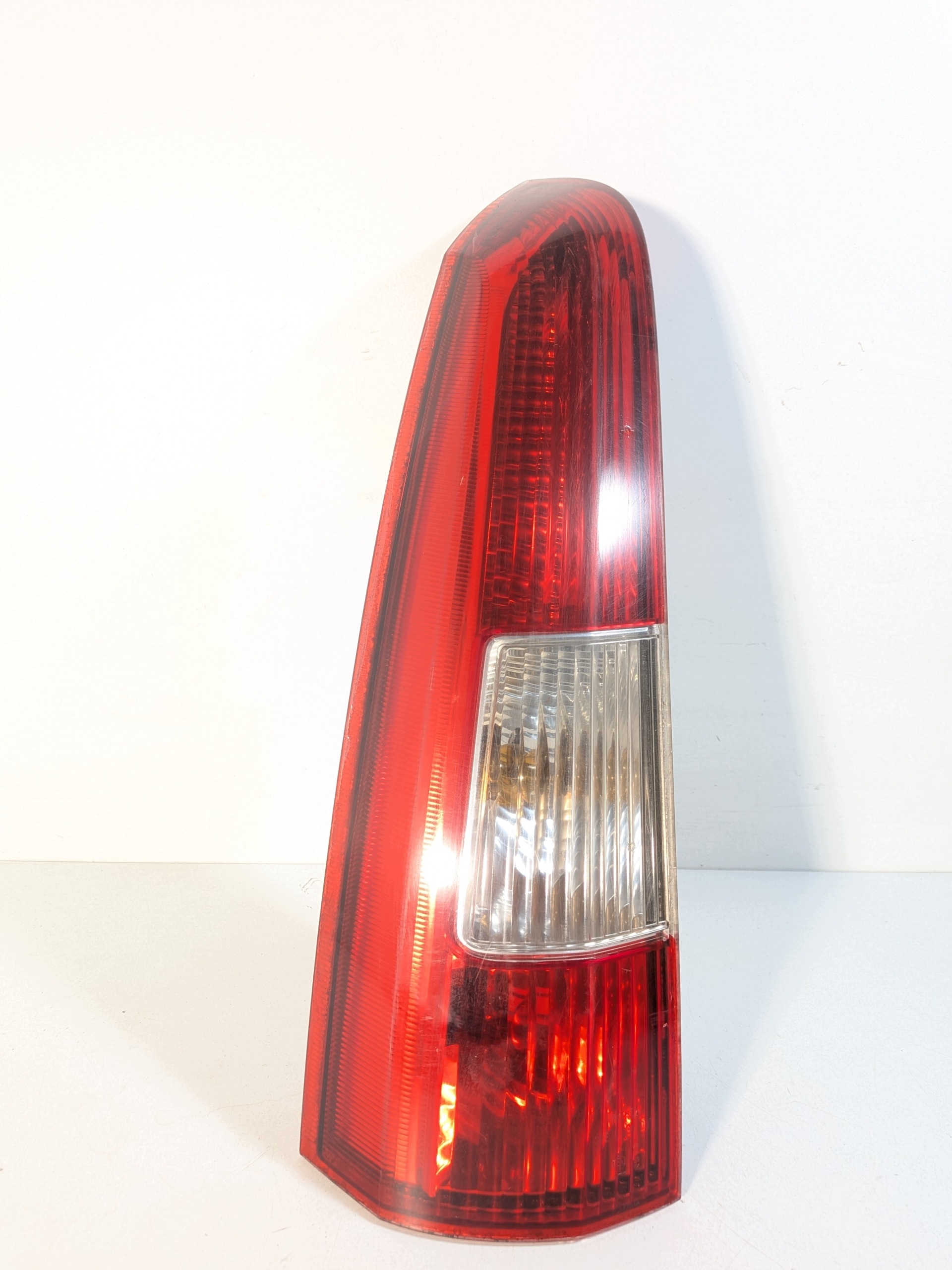 light left rear upper OE 9154493ECE VOLVO V70 2 II KOMBI 01-07