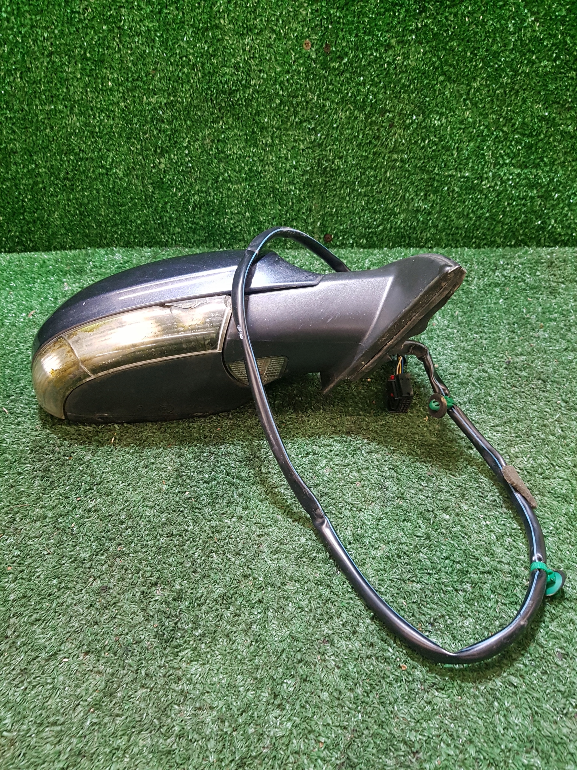 mirror right electrics VOLKSWAGEN PASSAT B6