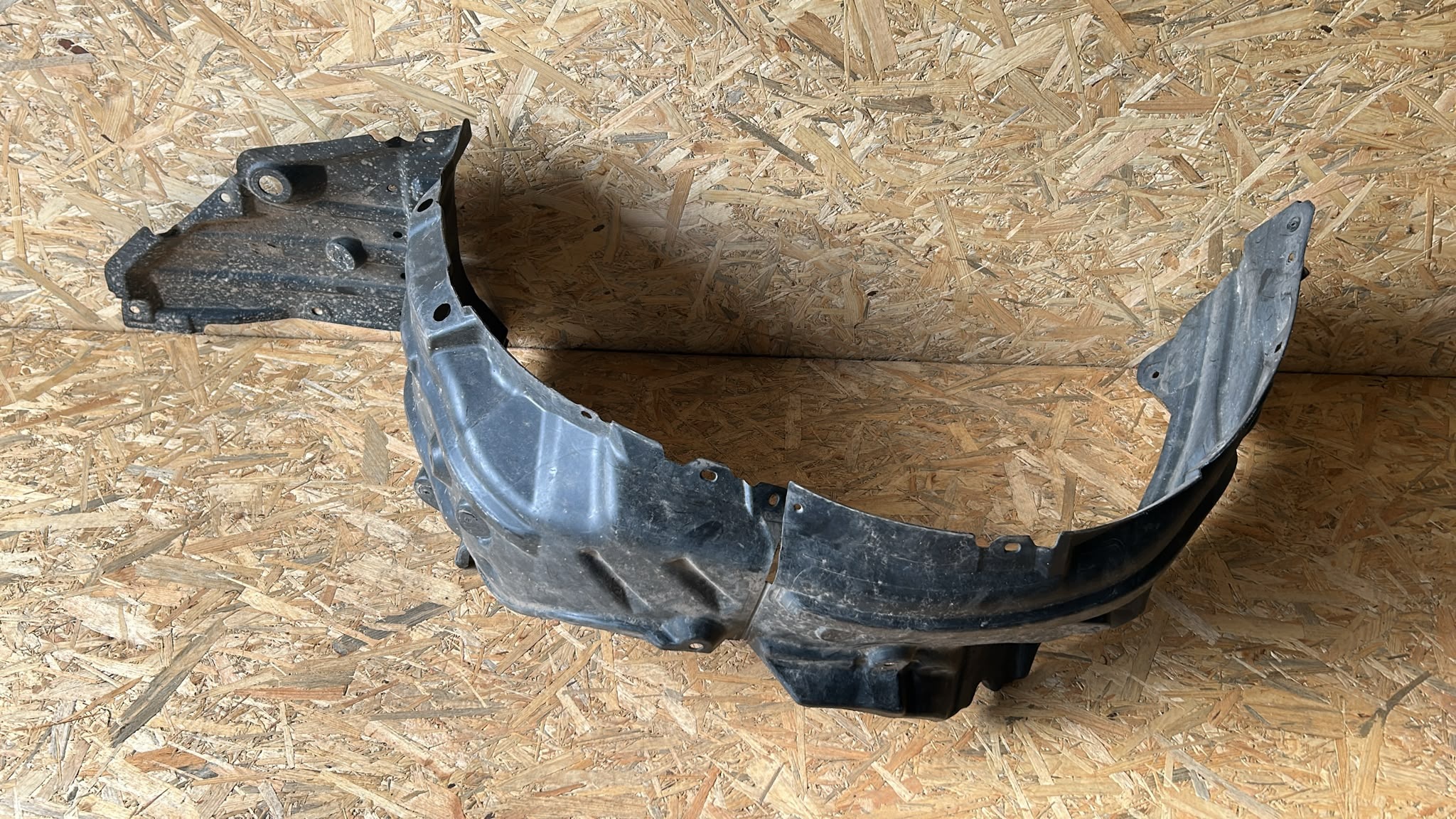 mudguard right right front front TOYOTA COROLLA E21 19- sedan