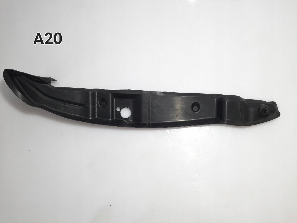 AUDI A6 C7 LIFT WYGŁUSZENIE OSŁONA BŁOTNIKA LEWA 4G0821111