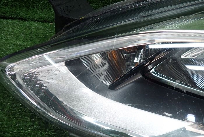 FORD FIESTA MK8 VIII LED 17- reflektor left light left