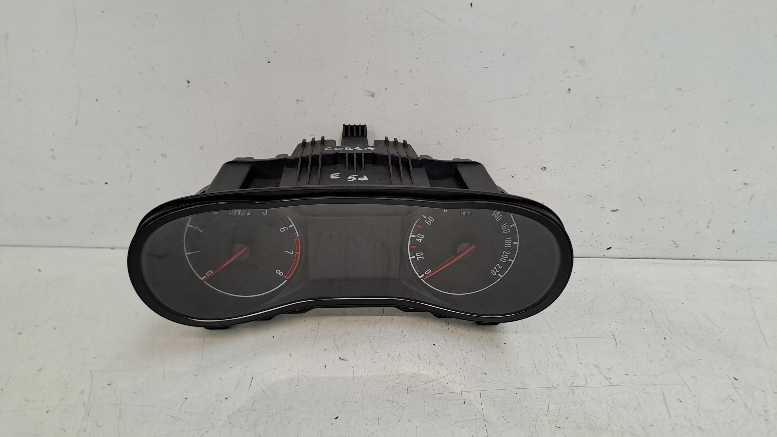 budíky 39129453 Opel Corsa E