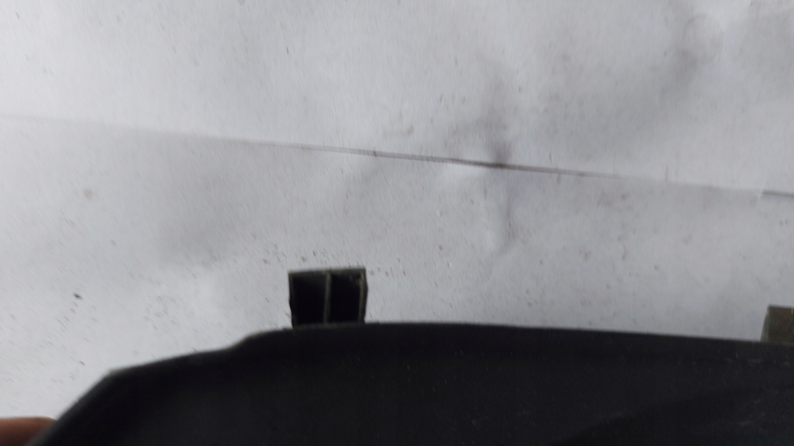 spoiler under the window right TOYOTA AURIS II 12-18