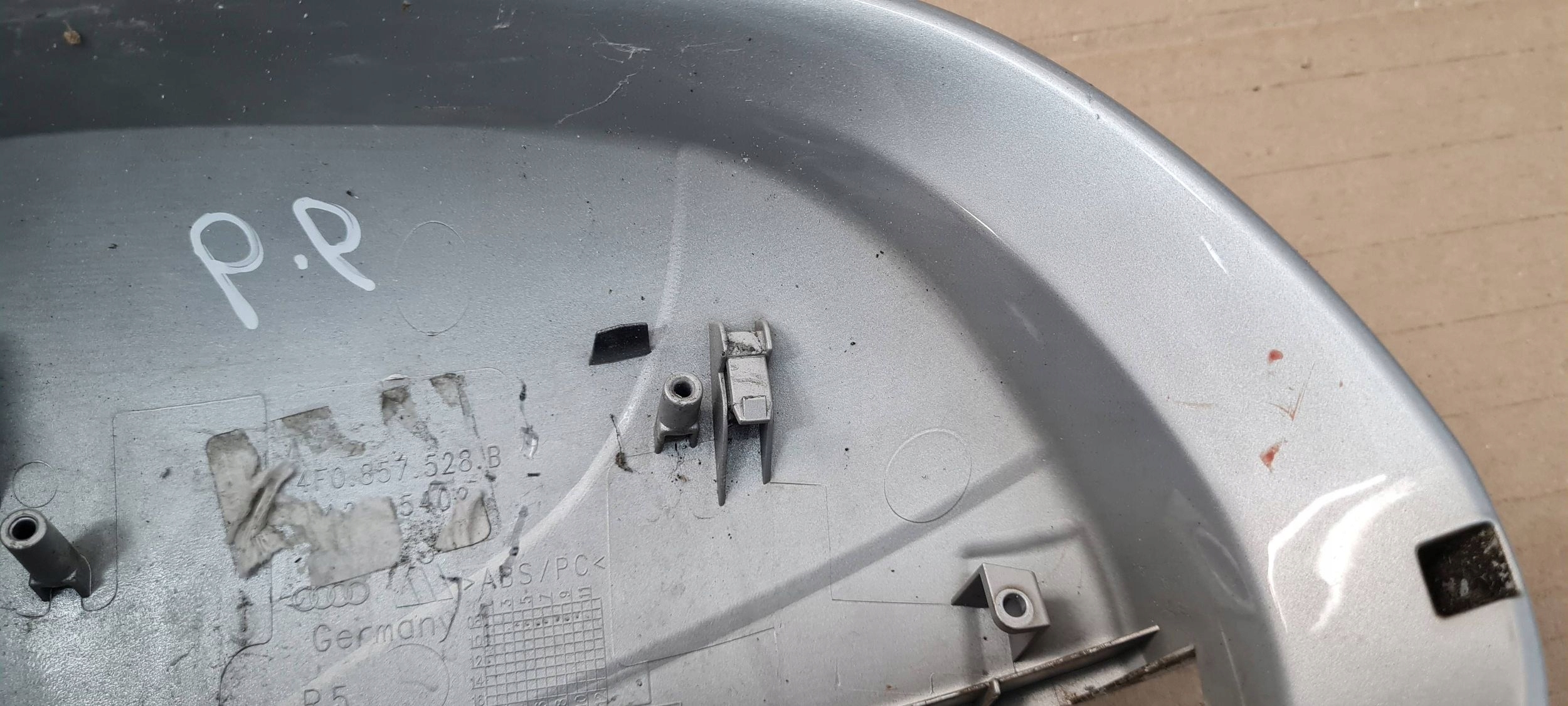 A6 C6 LIFT cover cap mirrors right LX7W 4F0857528B