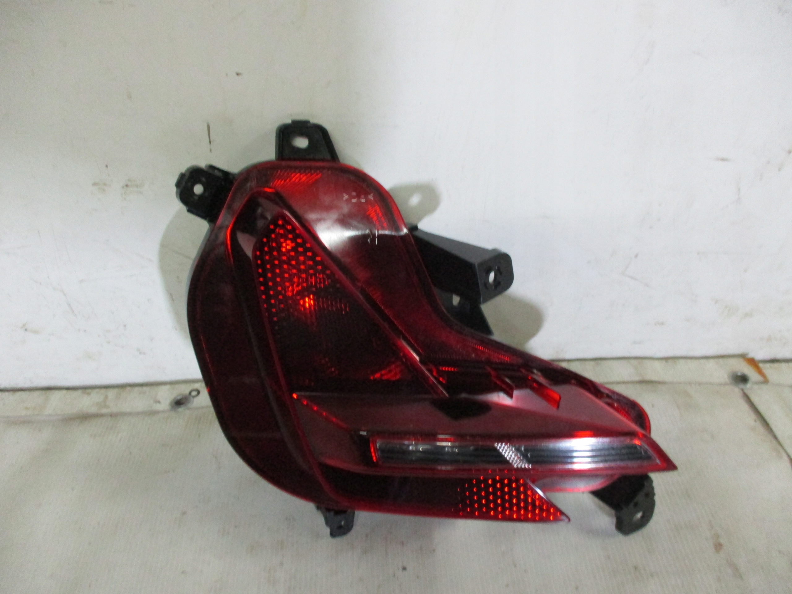 light right rear part Hyundai Tucson 92406-N7400