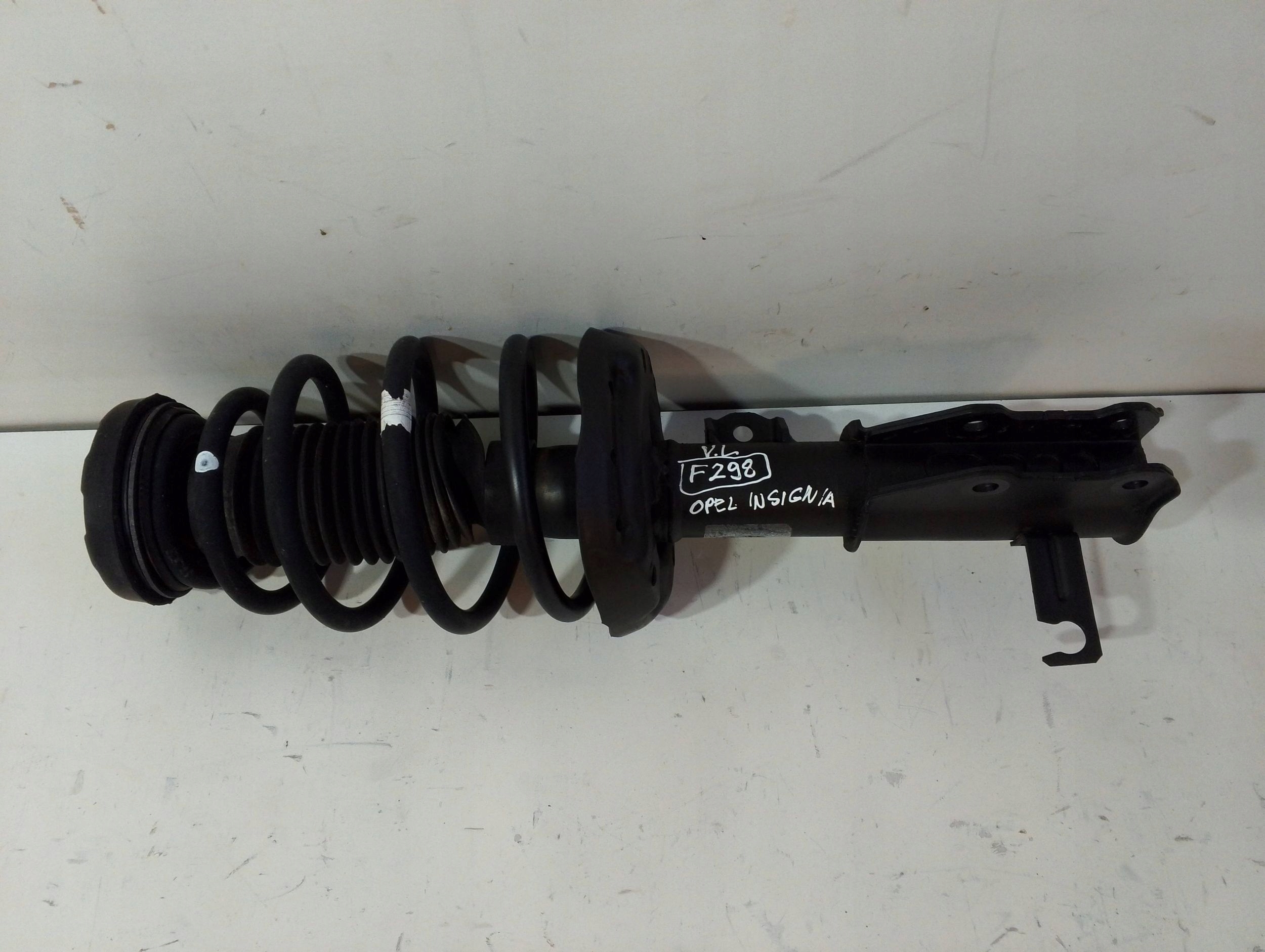 Opel Insignia A shock absorber front left (F298)