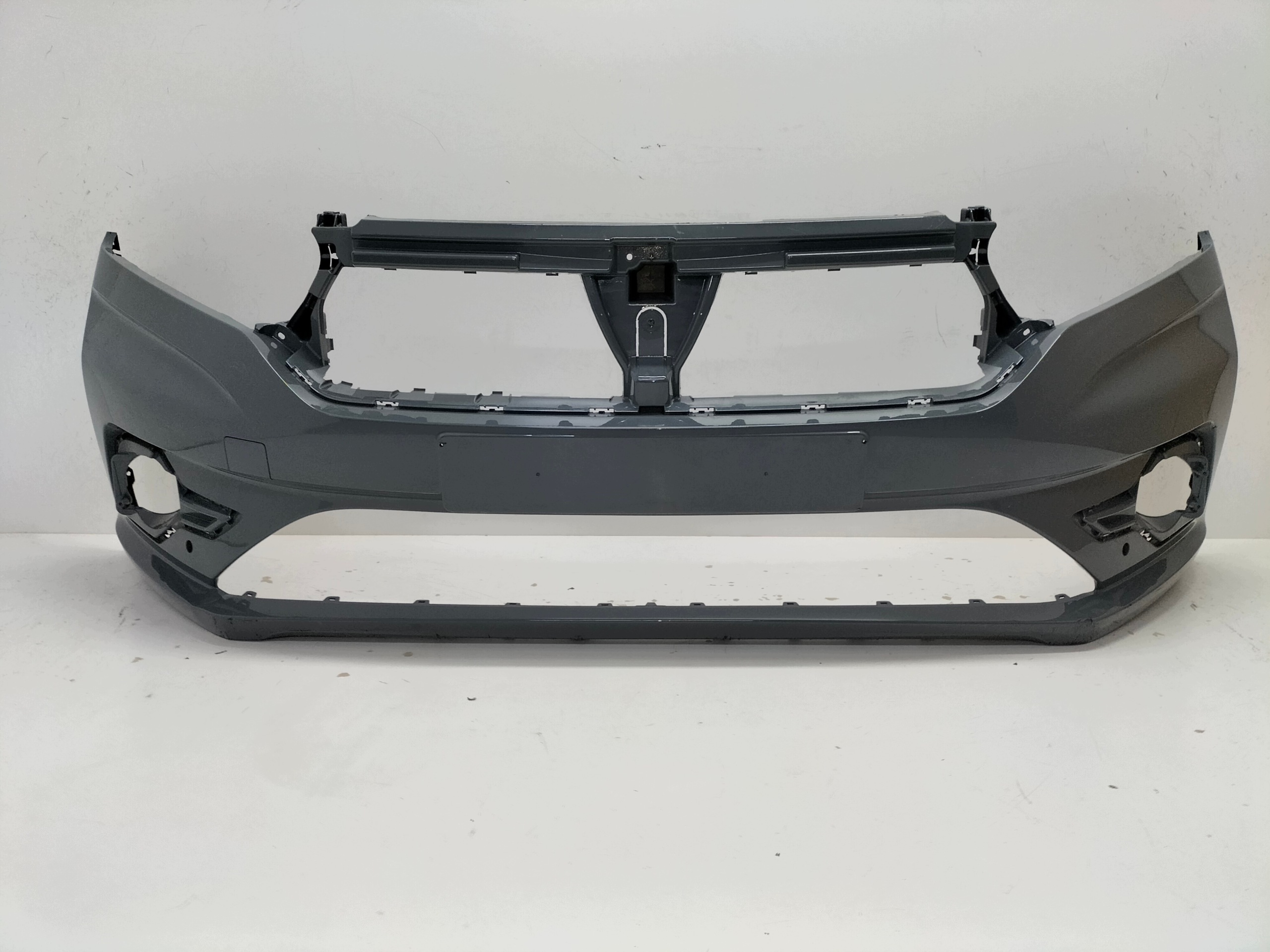front bumper front DACIA SANDERO 3 III 20