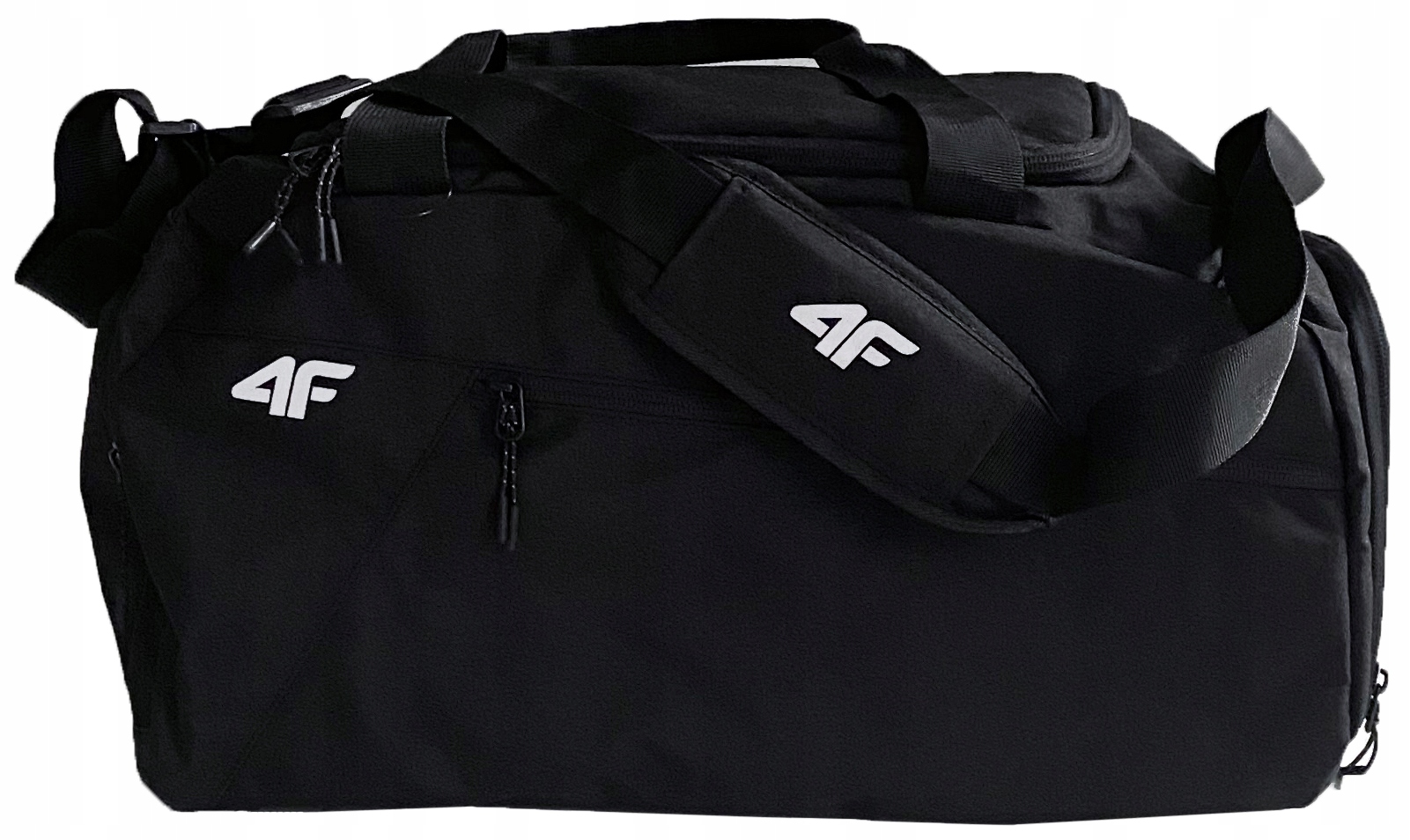 

4F Torba Podróżna Sportowa Fitness Czarna 25L
