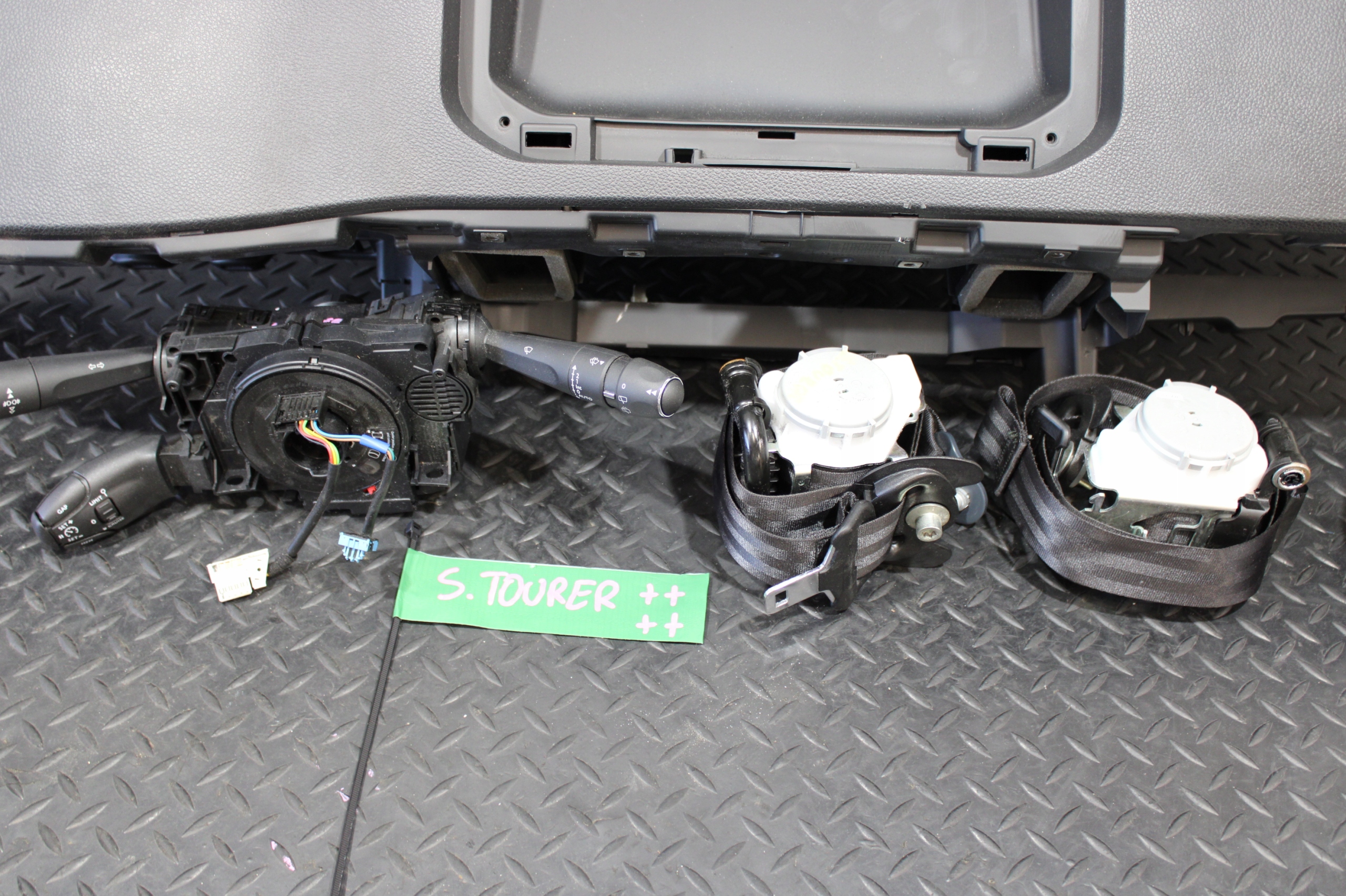 dashboard console airbag airbags CITROEN SPACETOURER III 3