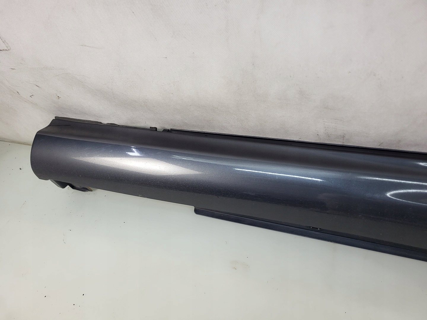 MERCEDES CLK A209 W209 LIFT AMG moulding threshold cap left C755